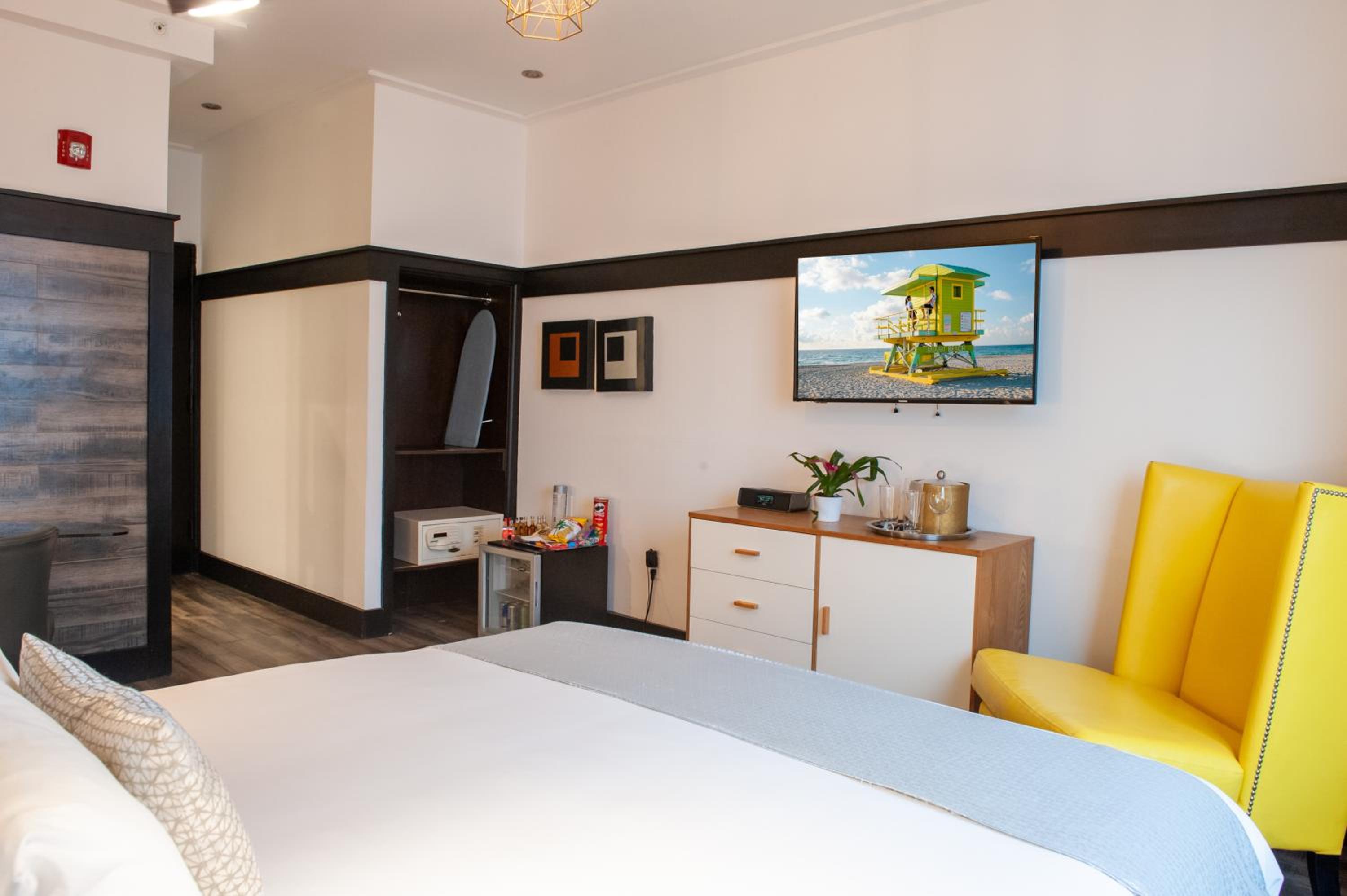 King Bedroom - Photo 4