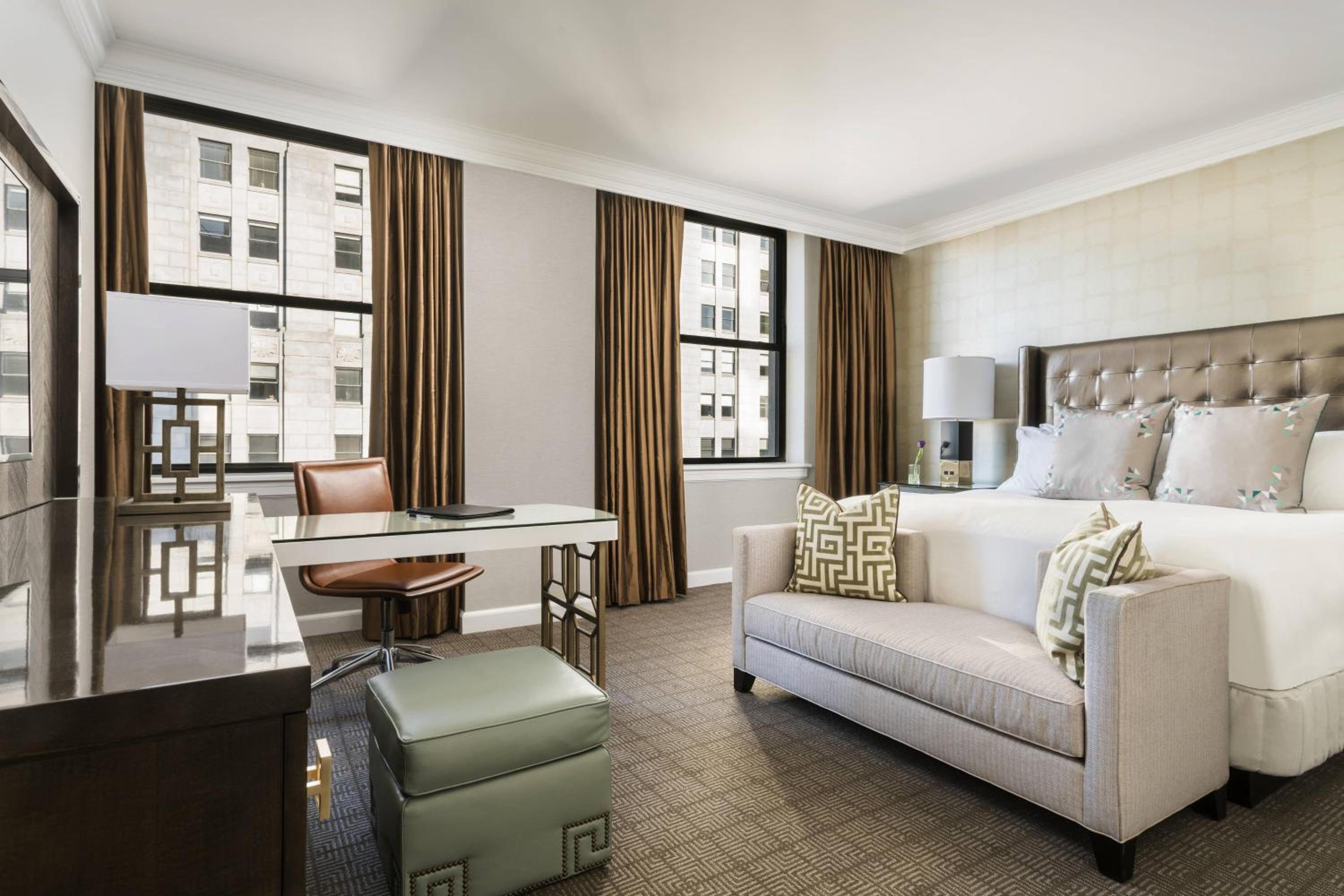 Superior, Larger Guest room, 1 King Bed - Photo 3