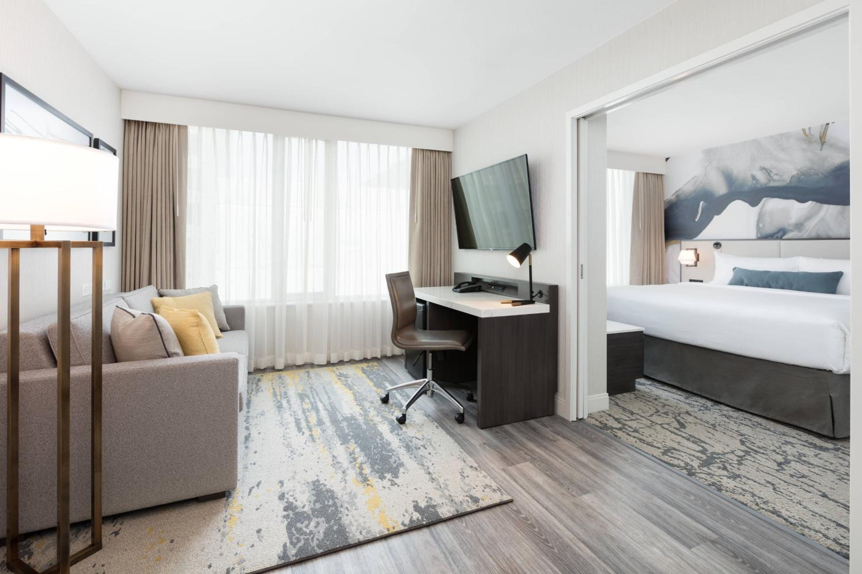 Suite, 1 King, Sofa bed