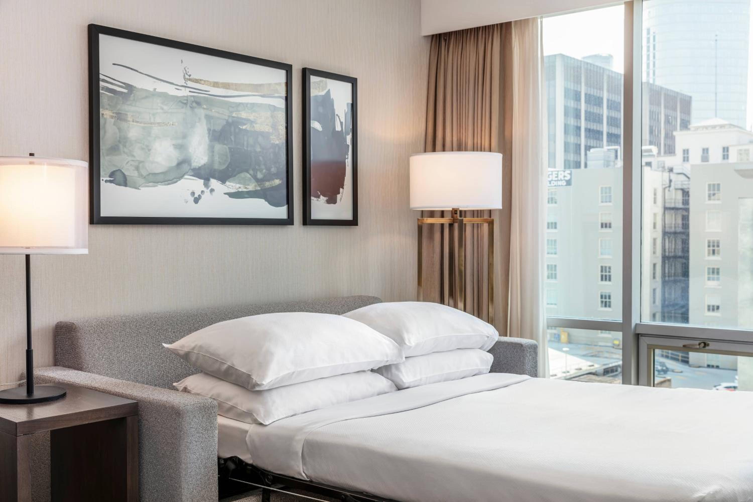 Suite, 1 King, Sofa bed