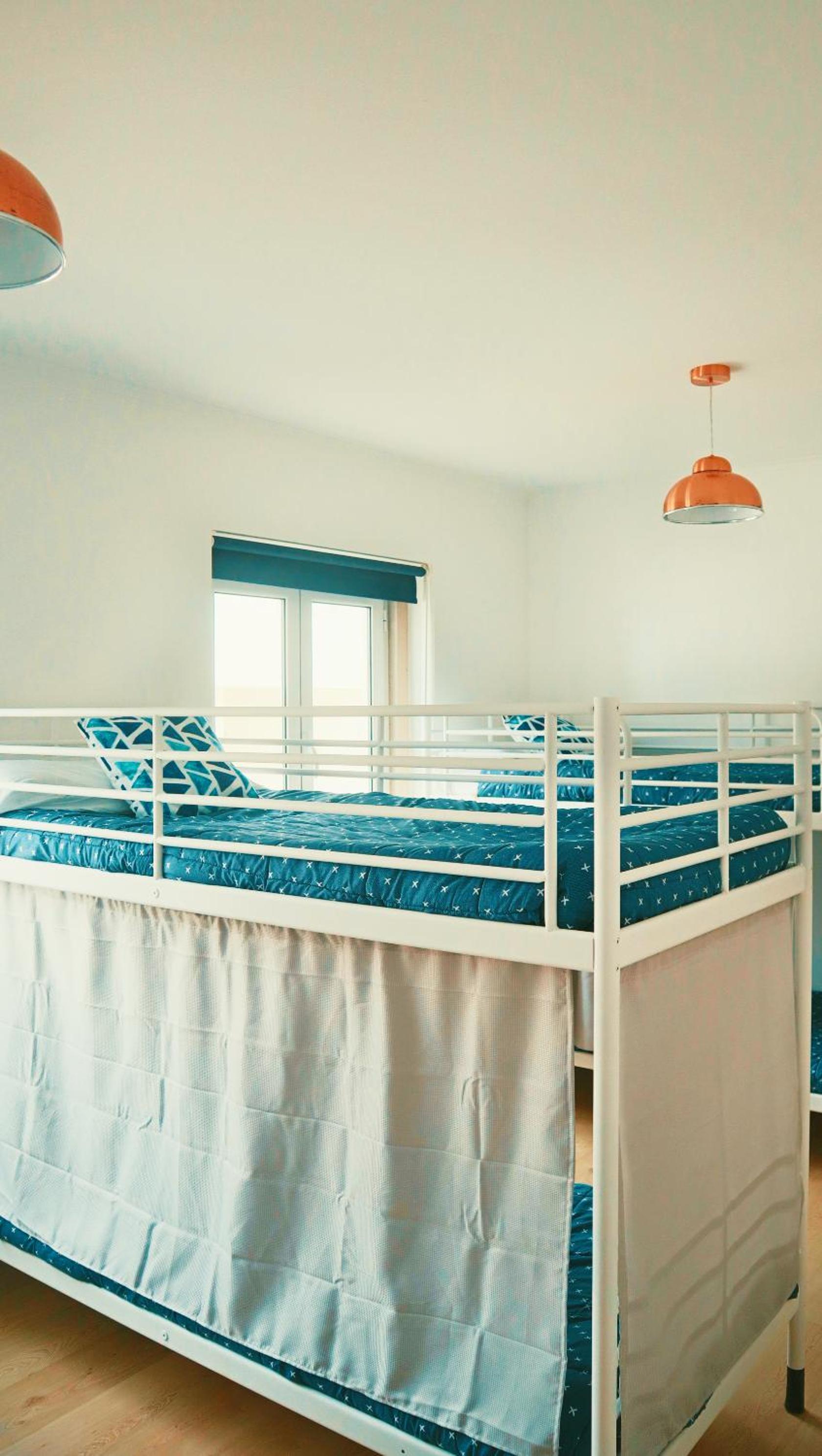 Bed in 6-Bed Mixed Dormitory Room photo 3