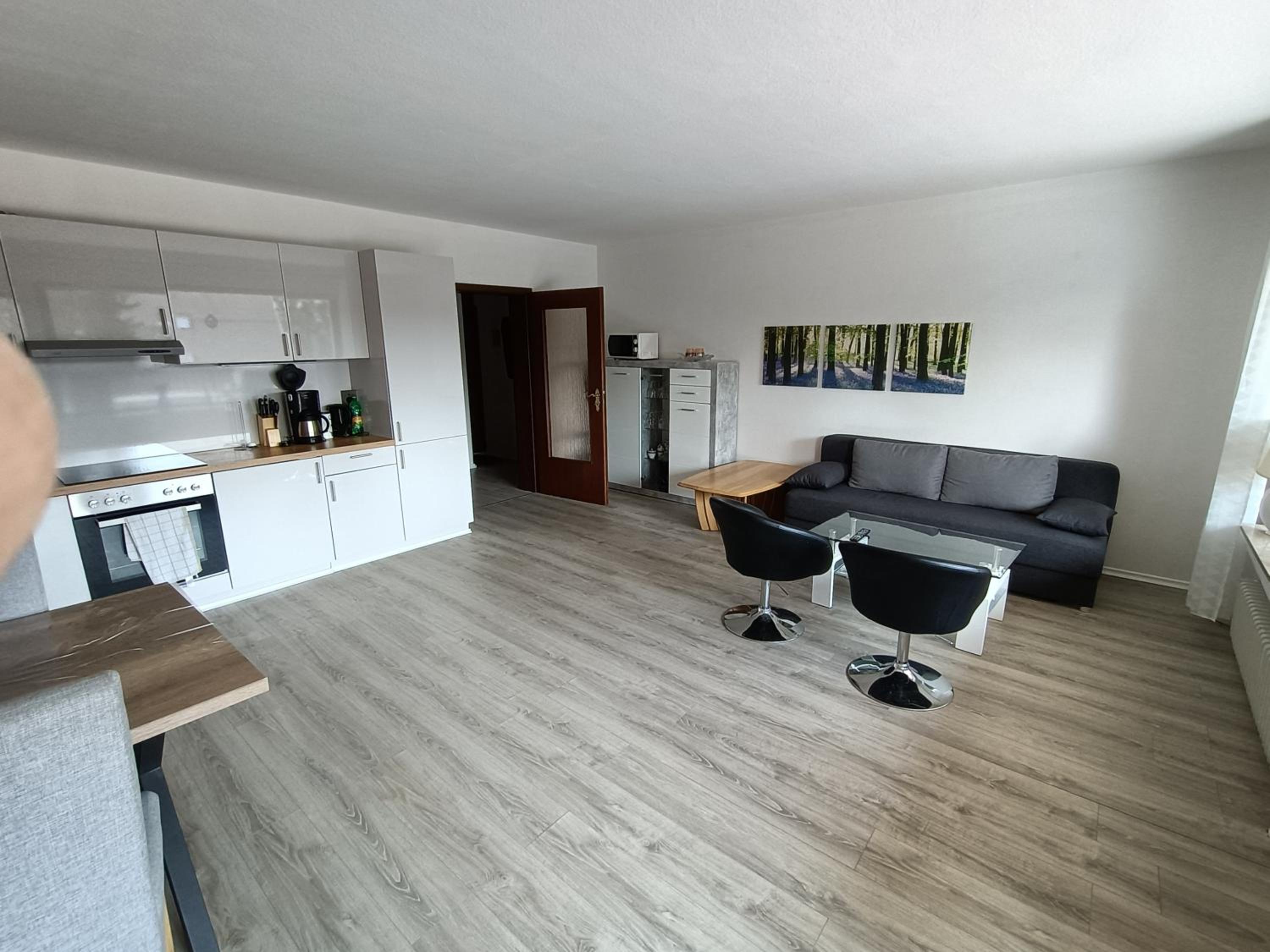 Apartment with Balcony photo 2