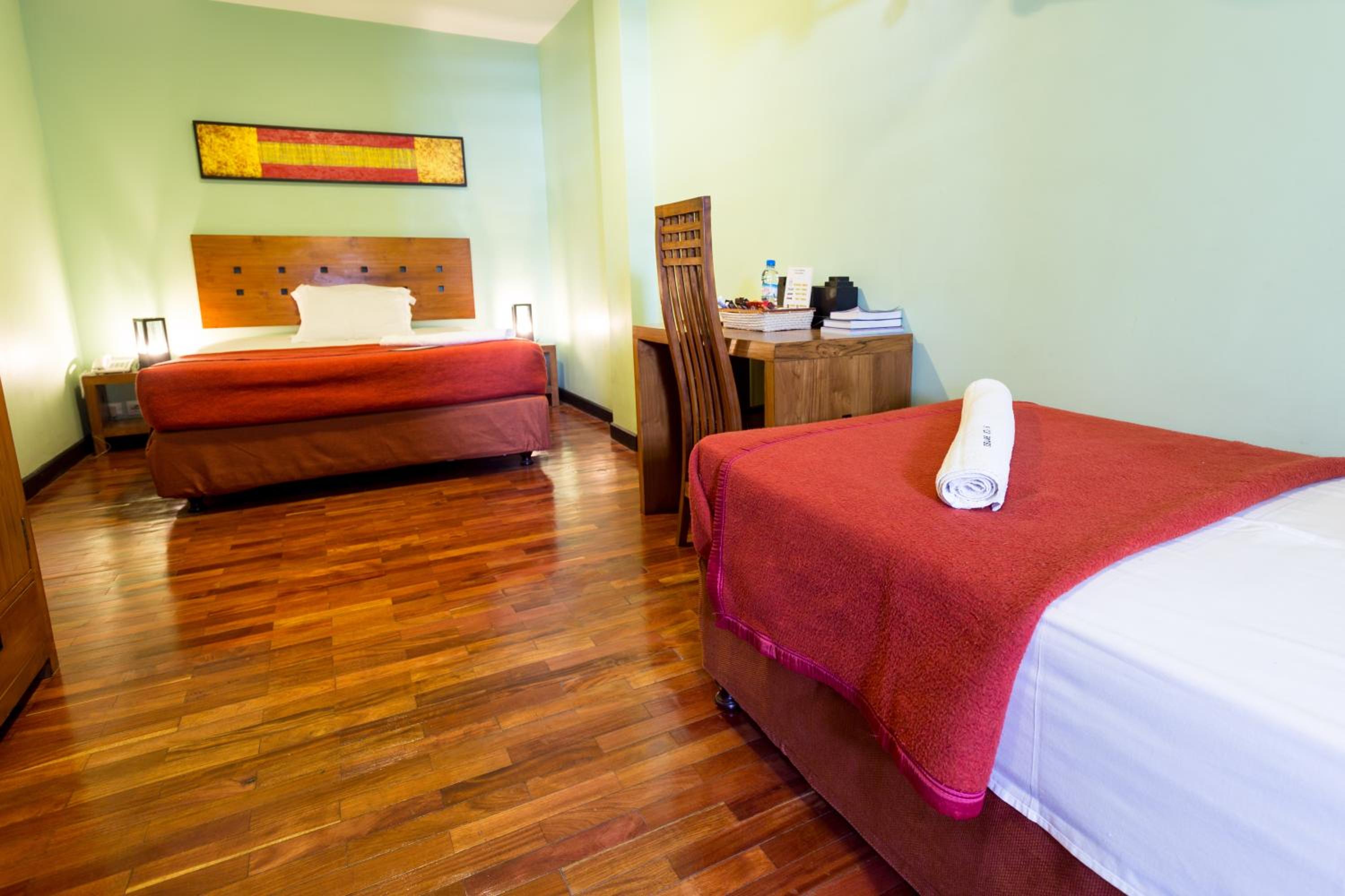 Triple Room