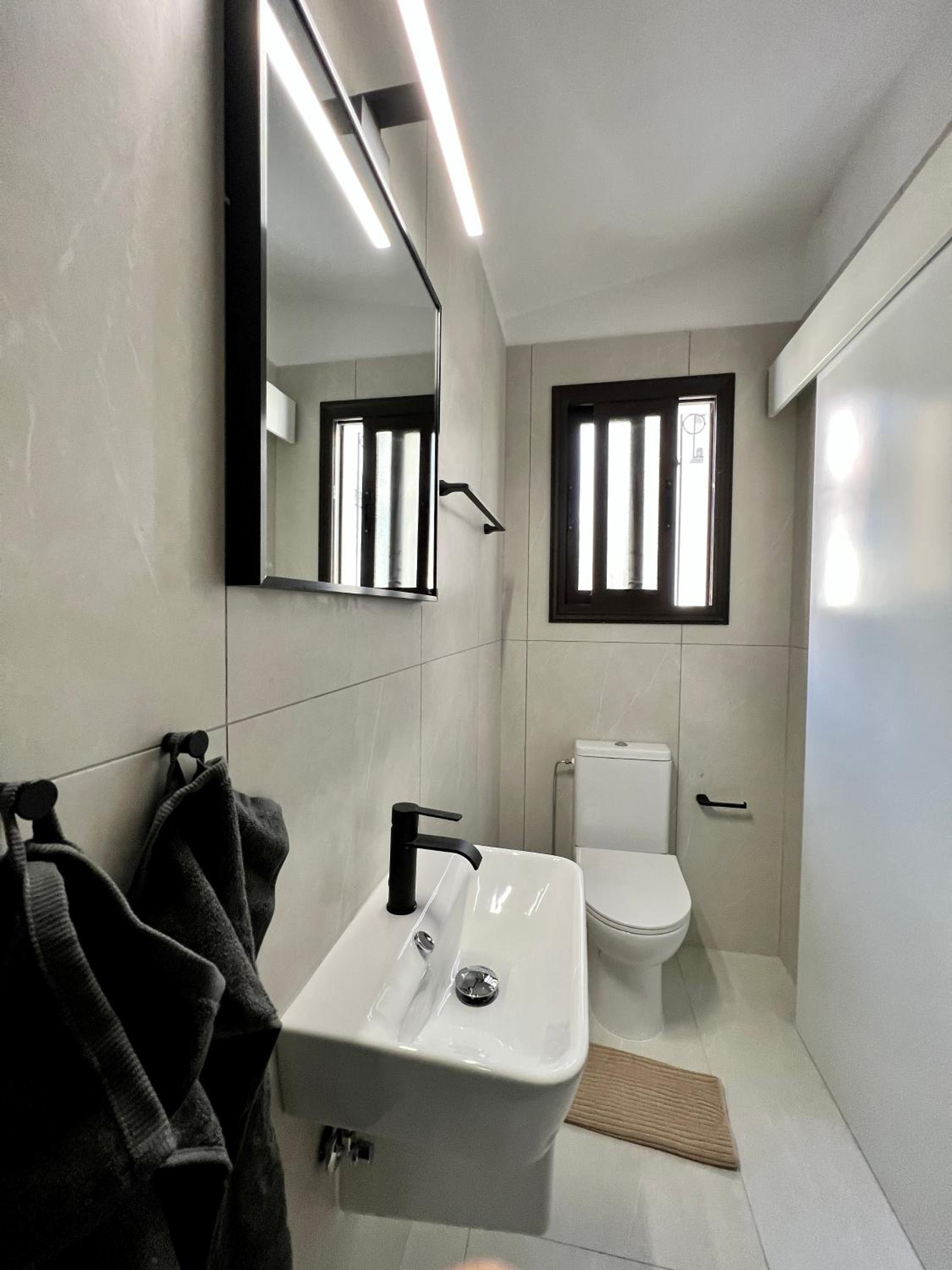 Two-Bedroom House photo 3