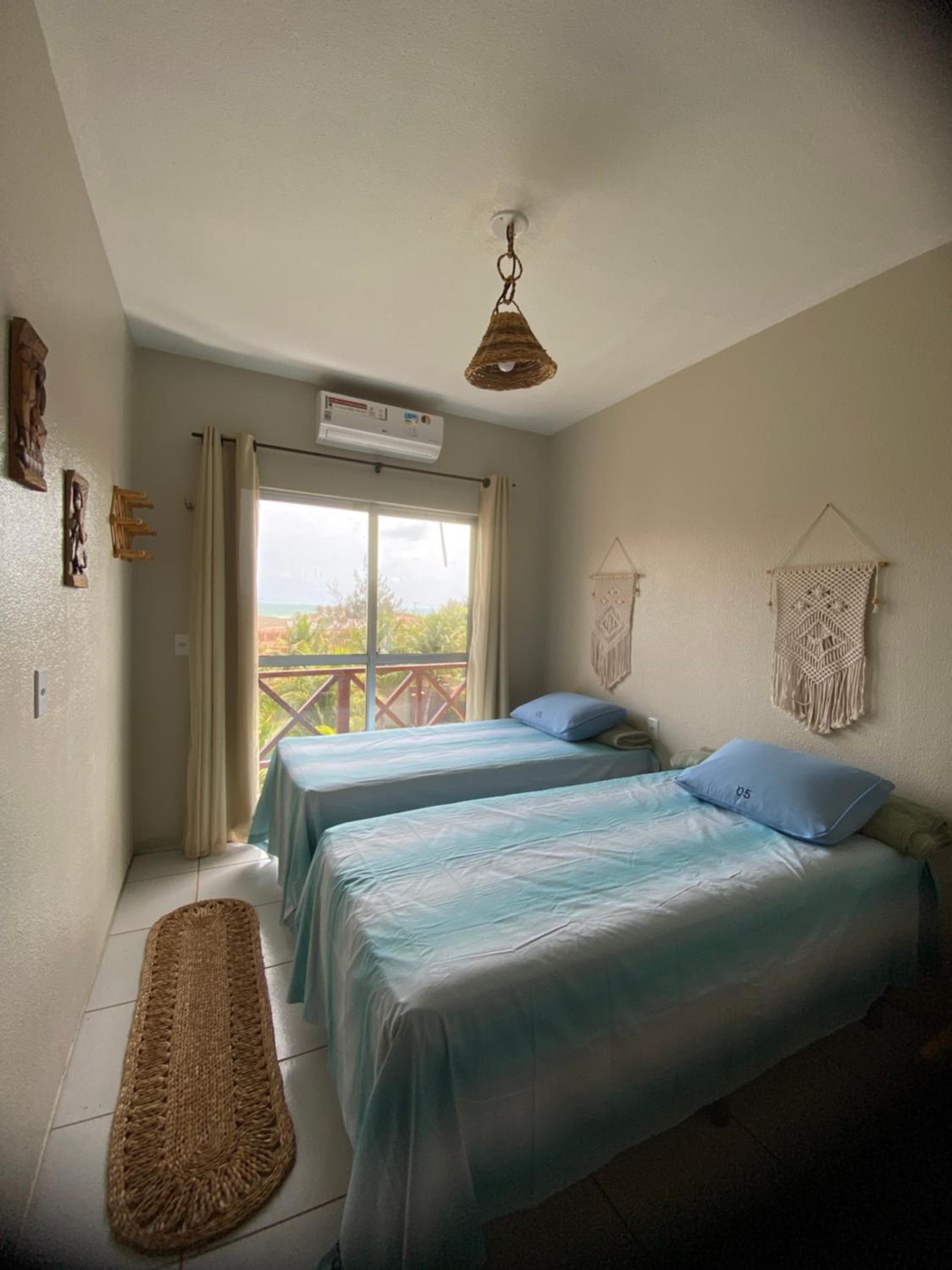 Apartment with Sea View - Photo 13