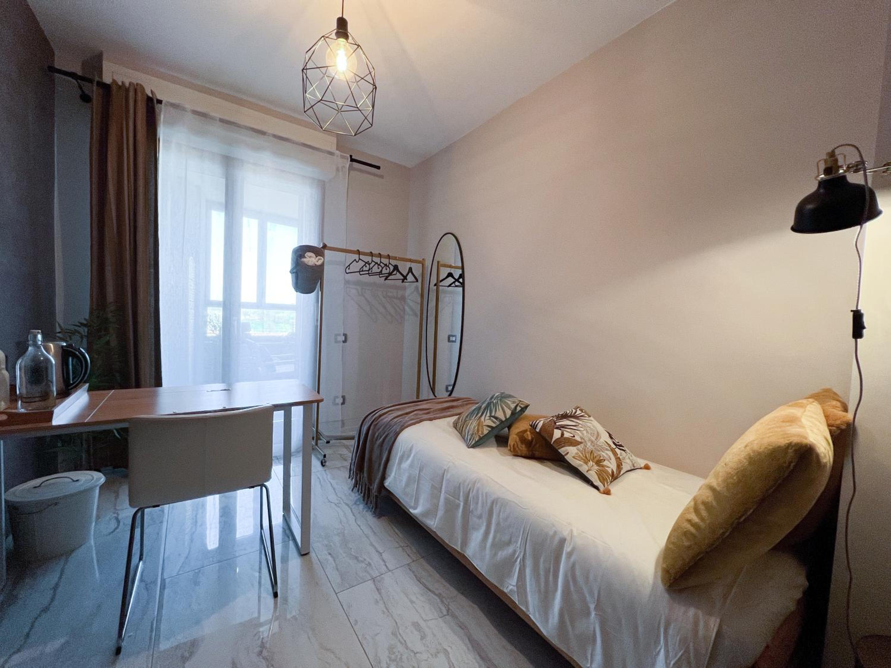 Single Room With Shared Bathroom
