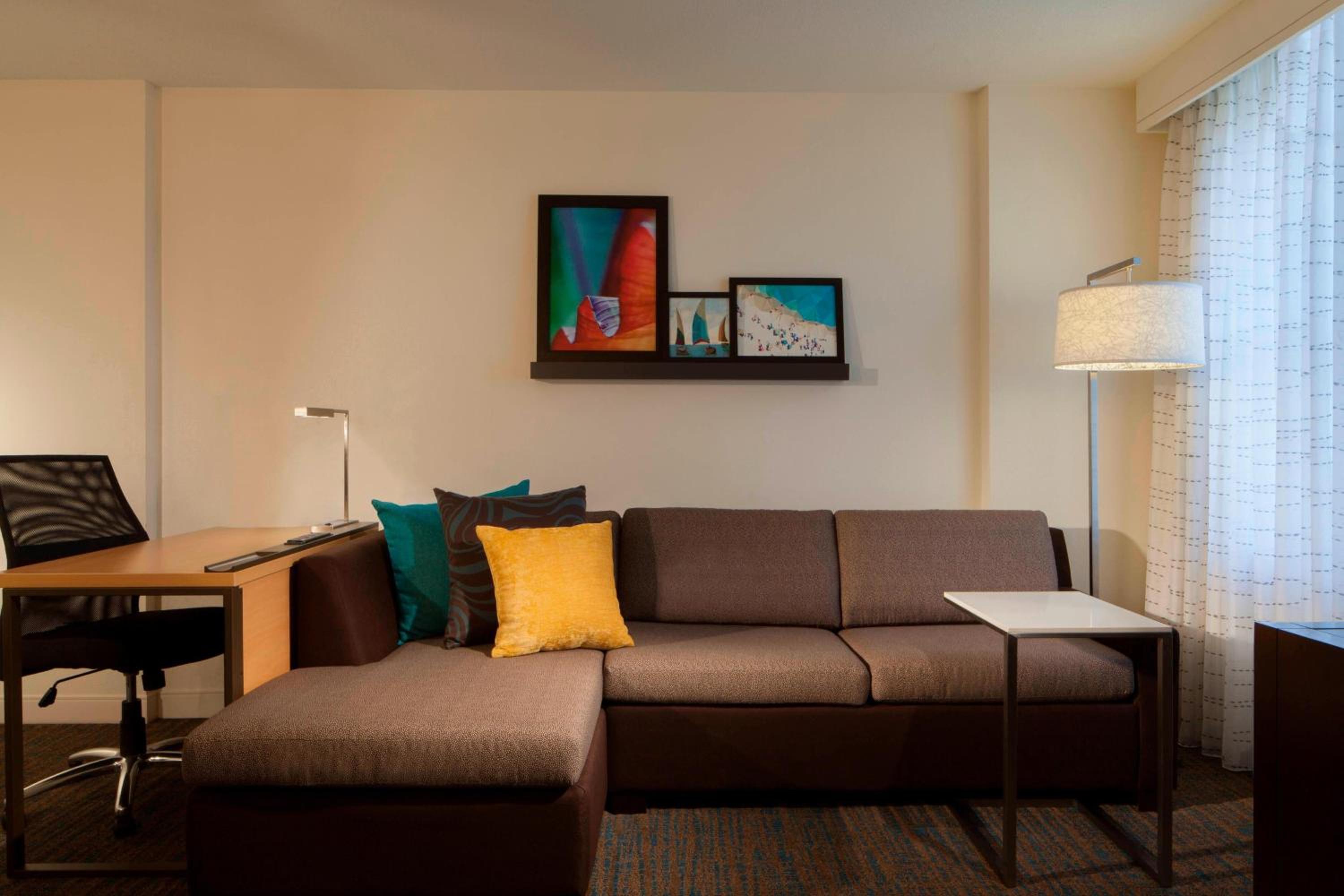 One-Bedroom Queen Suite with Sofa Bed - Photo 6