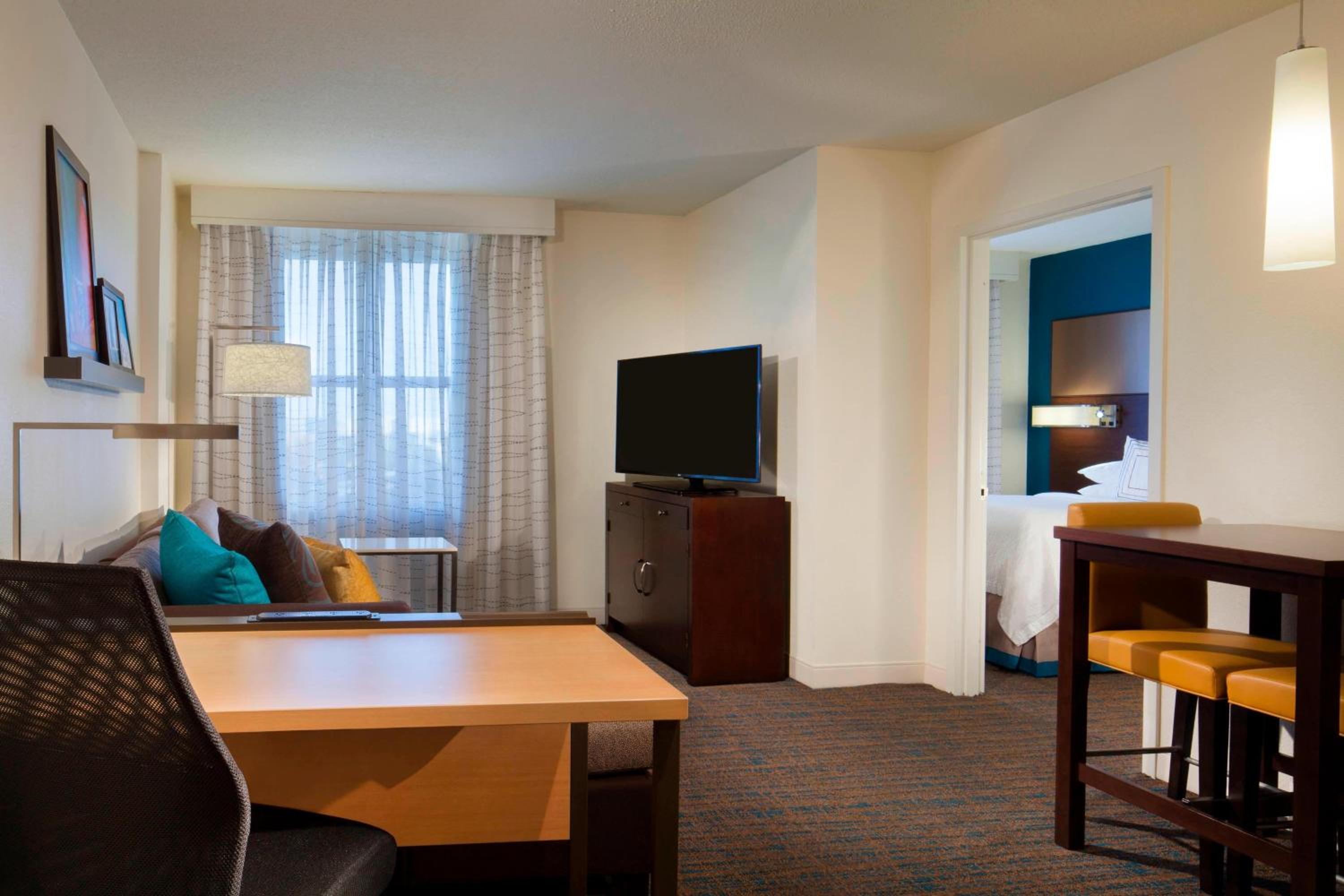 One-Bedroom Queen Suite with Sofa Bed - Photo 1