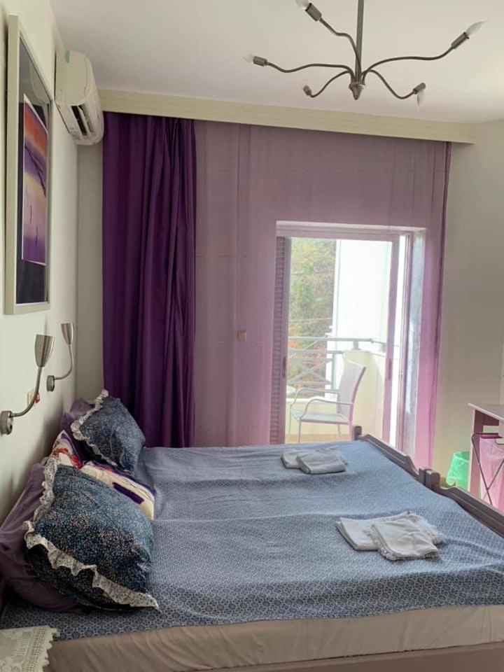 Large Double Room photo 3