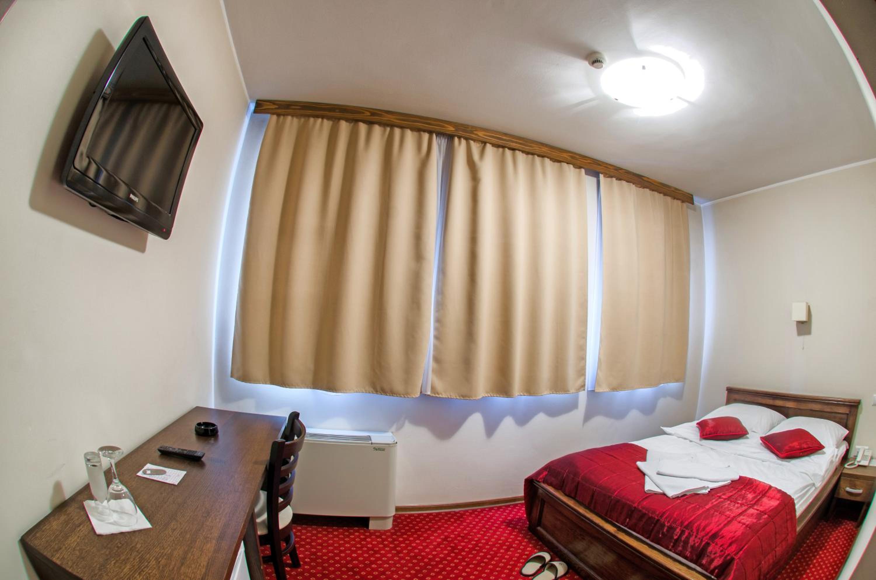 Single Room with Balcony photo 1