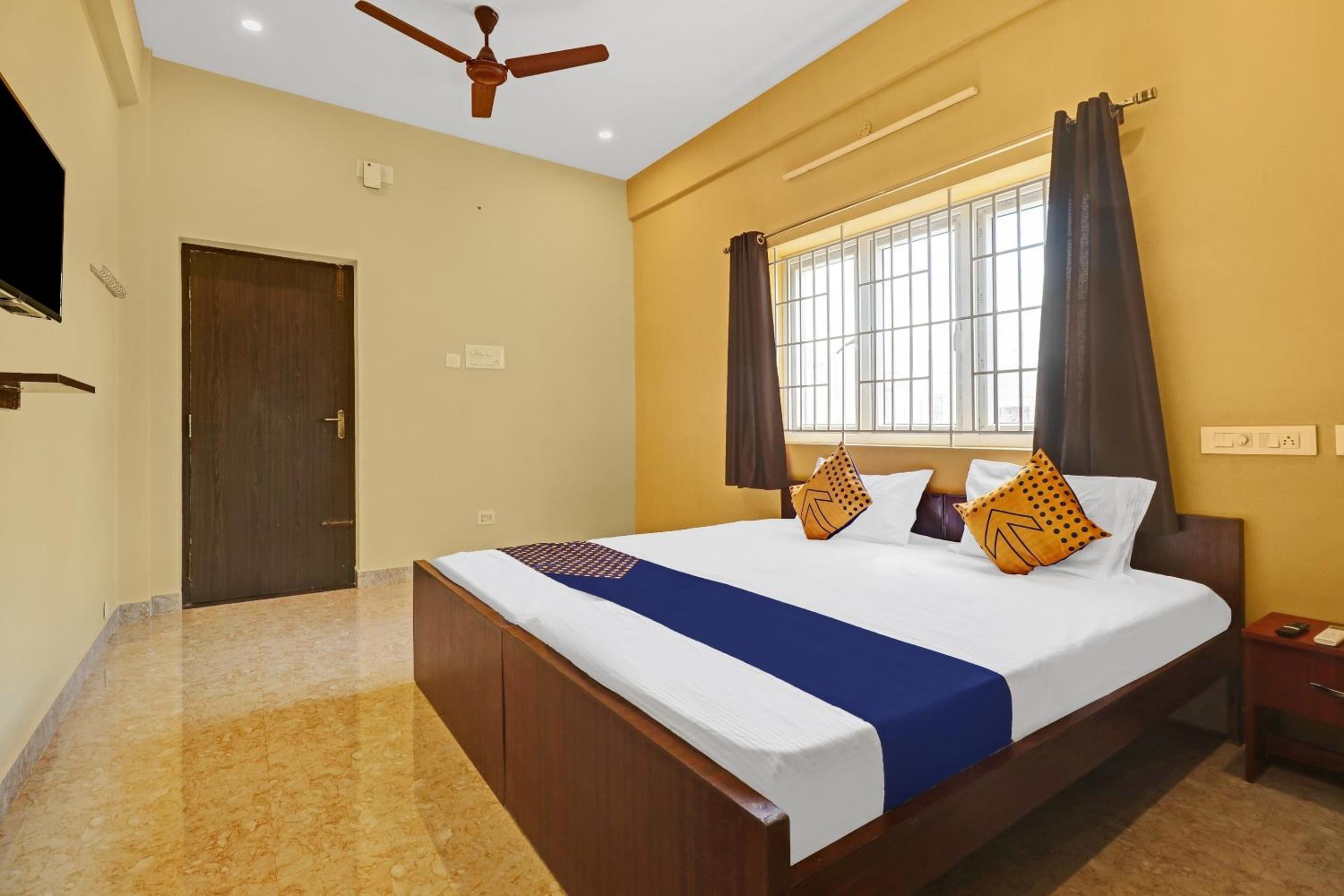 Economy Double Room