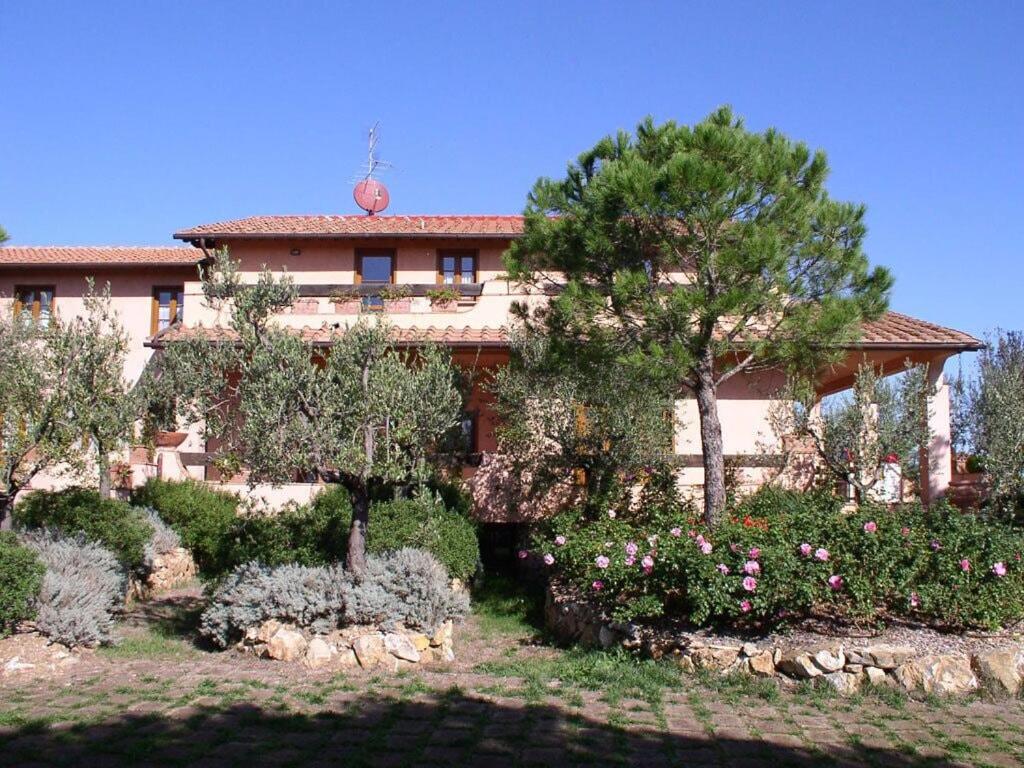 Villa photo 3