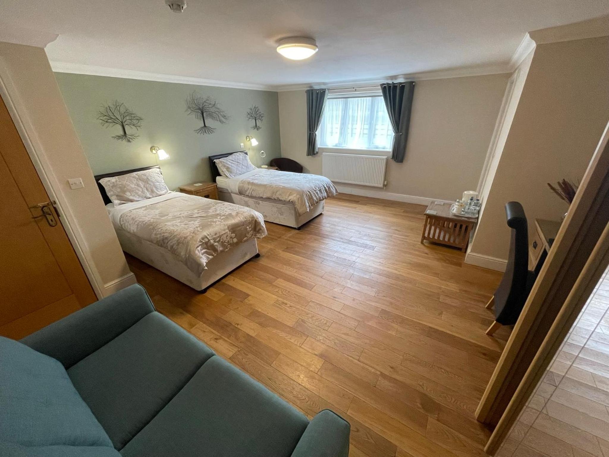 Superior Double or Twin Room photo 2