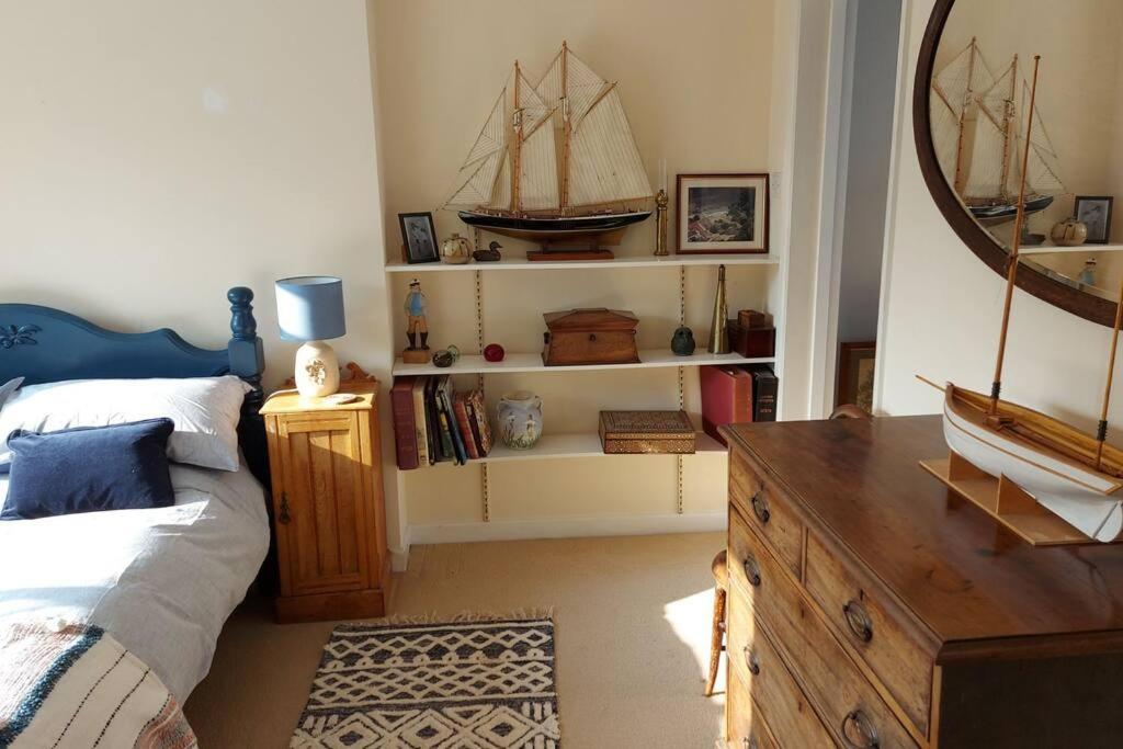 Two-Bedroom Apartment photo 2