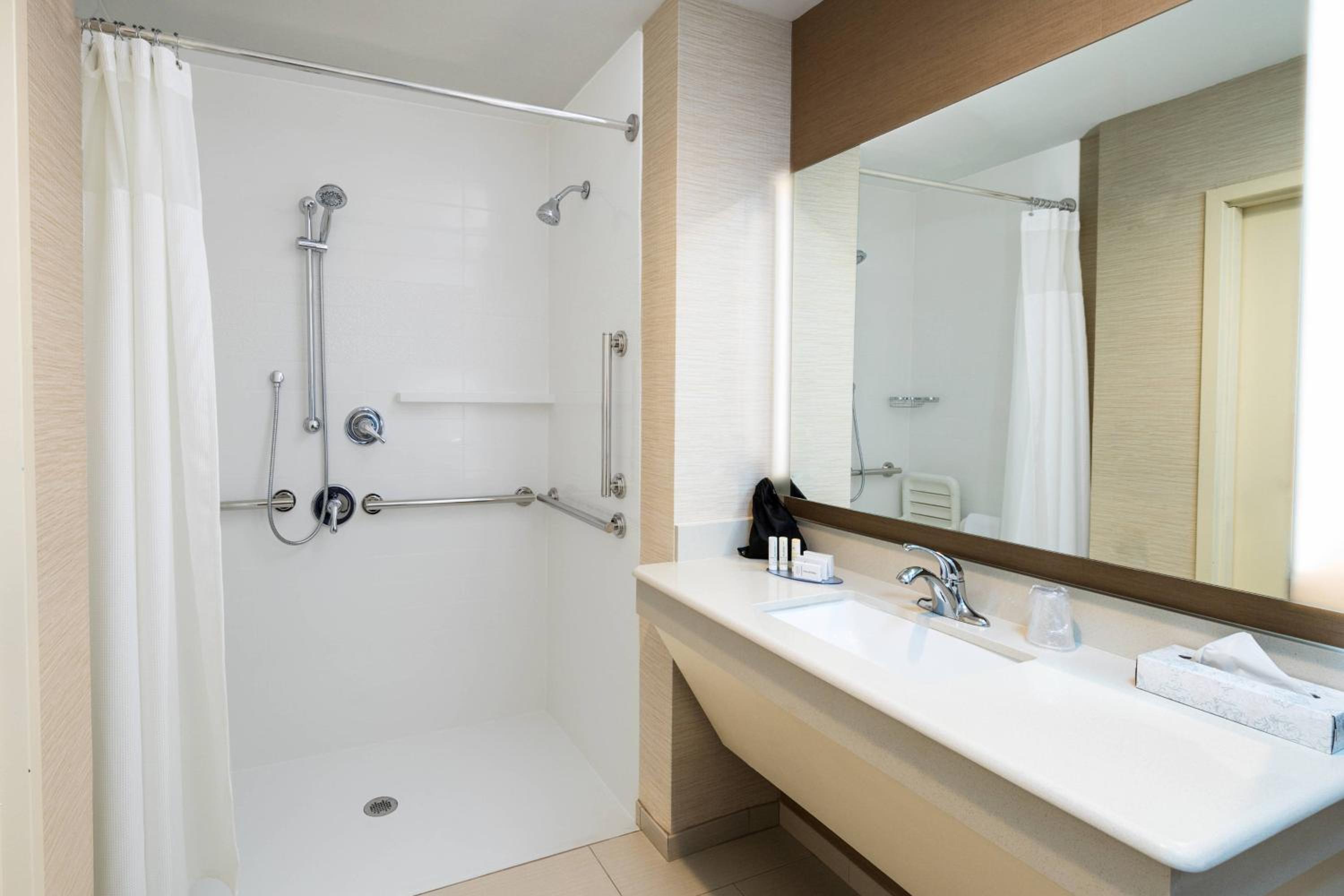 King Suite with Sofa Bed - Photo 3