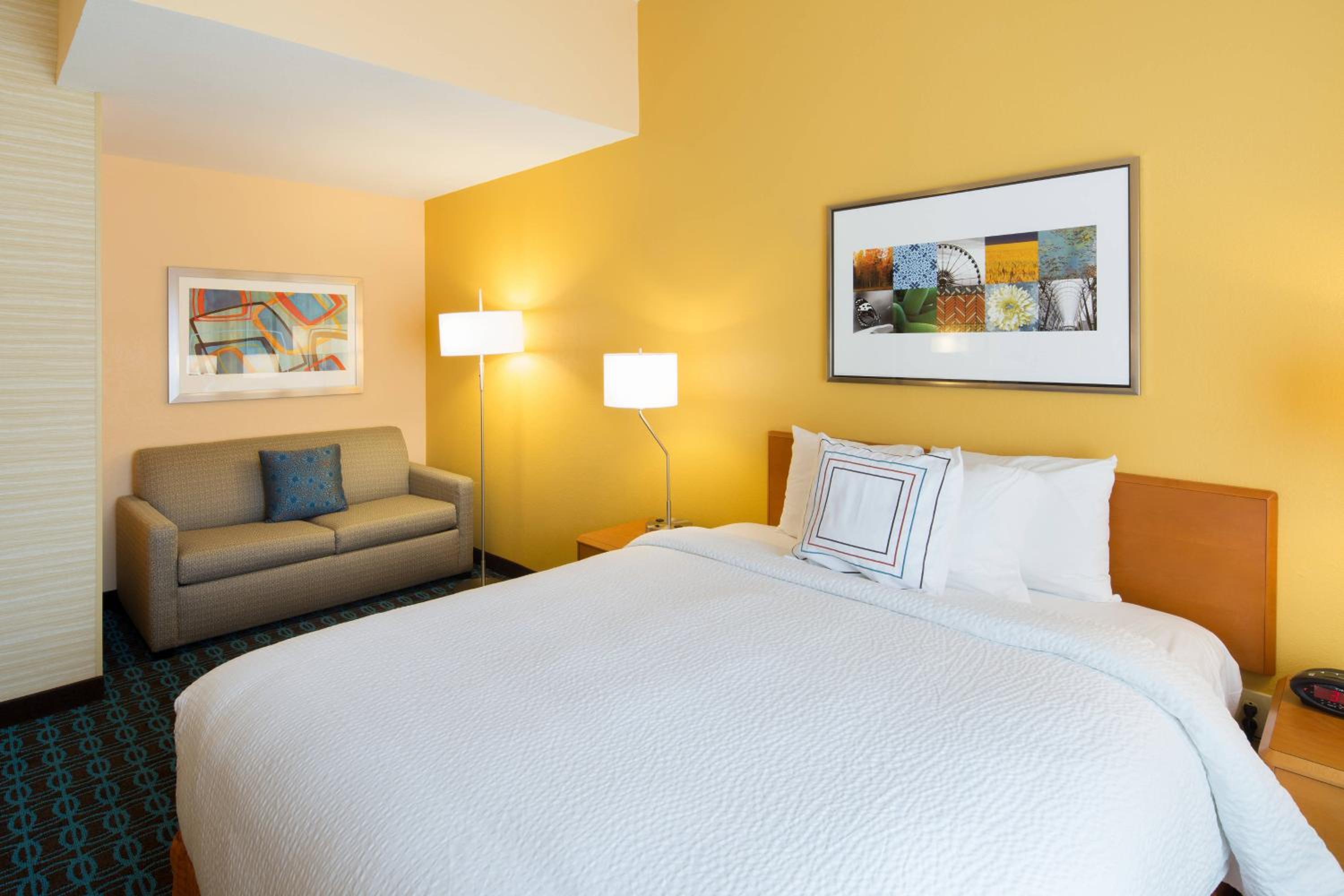 Guest room, 2 Queen - Photo 4