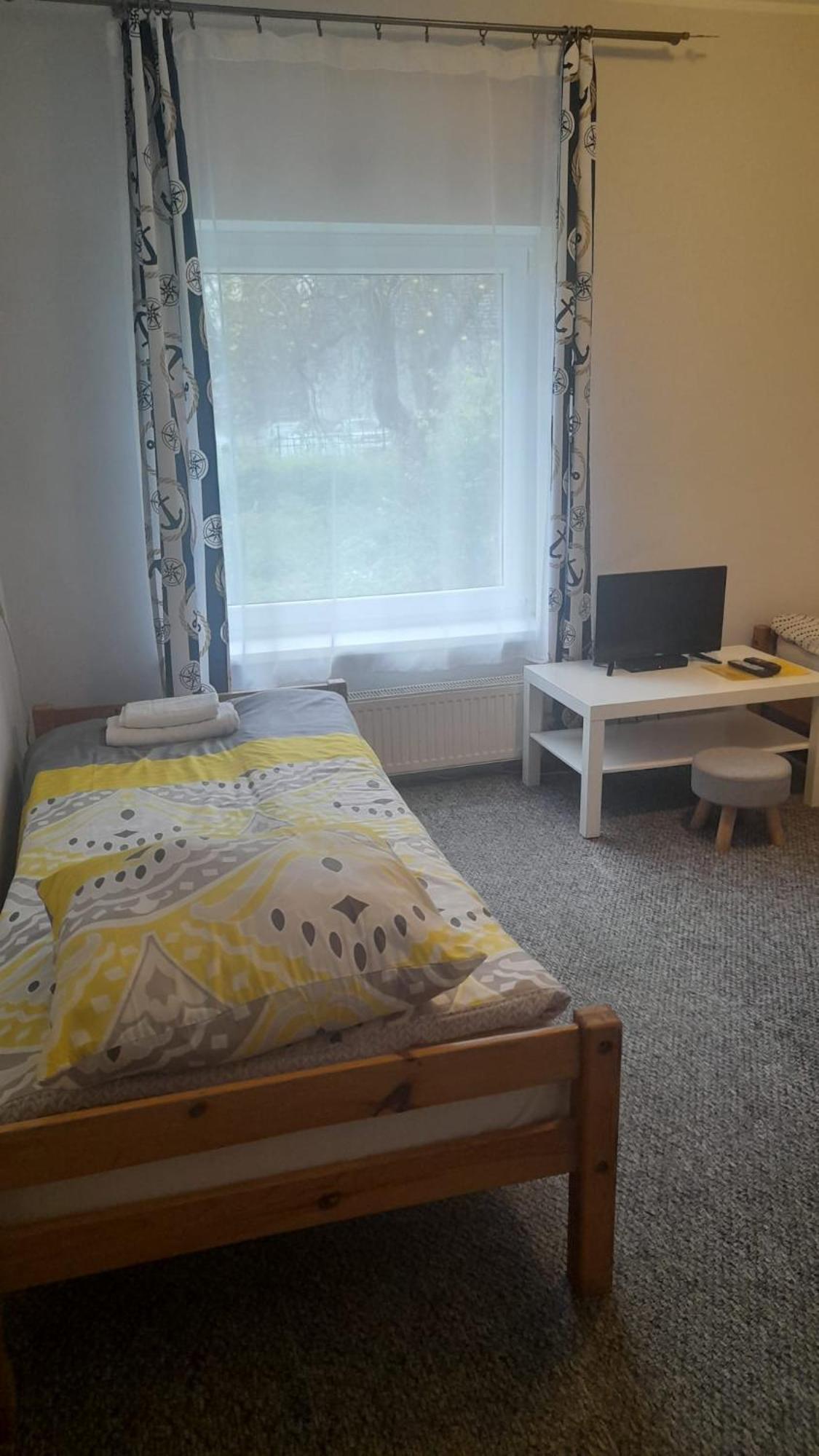 Triple Room with Bathroom photo 1