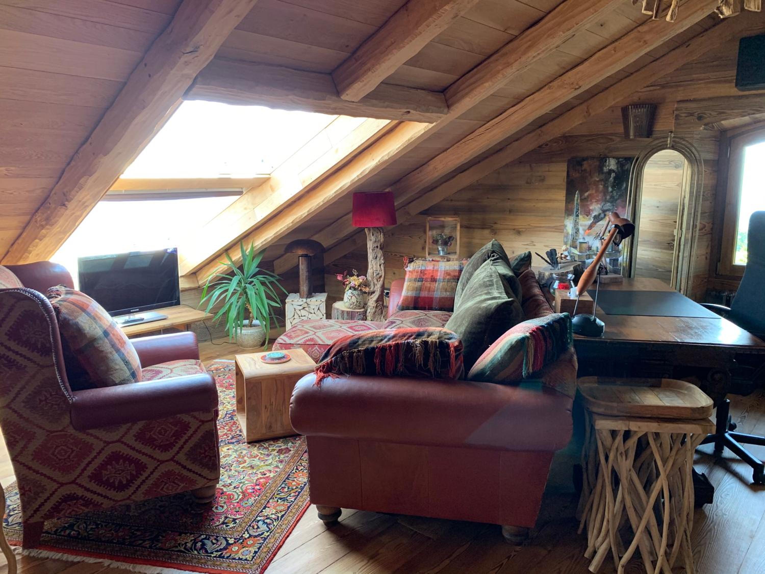 Suite with Lake View