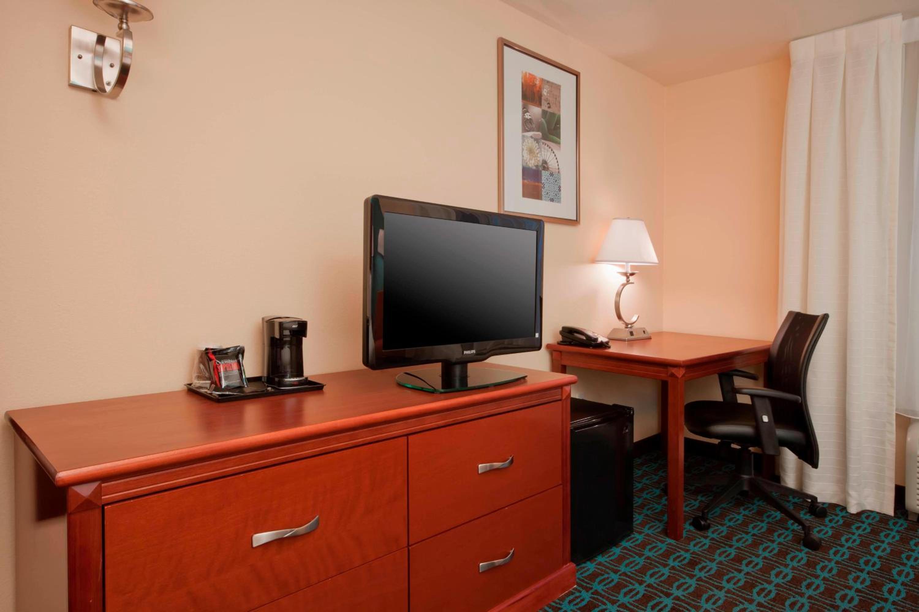 Double Room with Two Double Beds - Photo 4