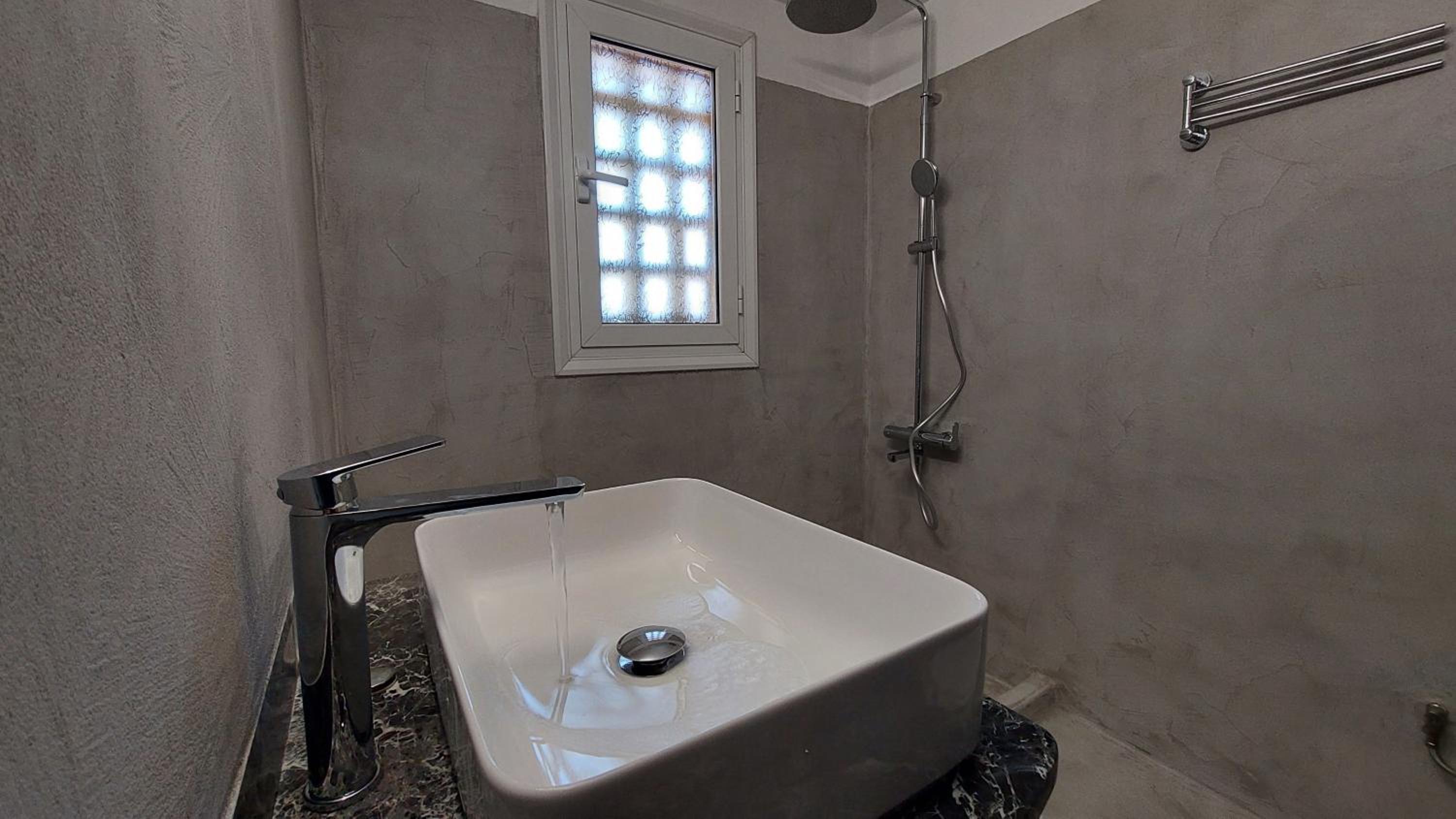 Three-Bedroom Townhouse - Photo 34