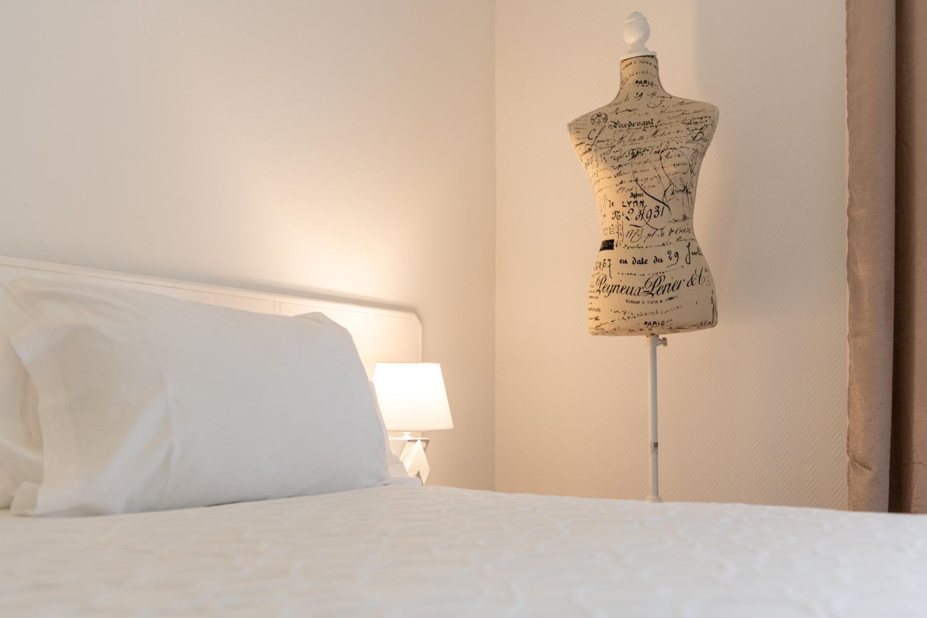 Chambre Lit Queen-Size Deluxe