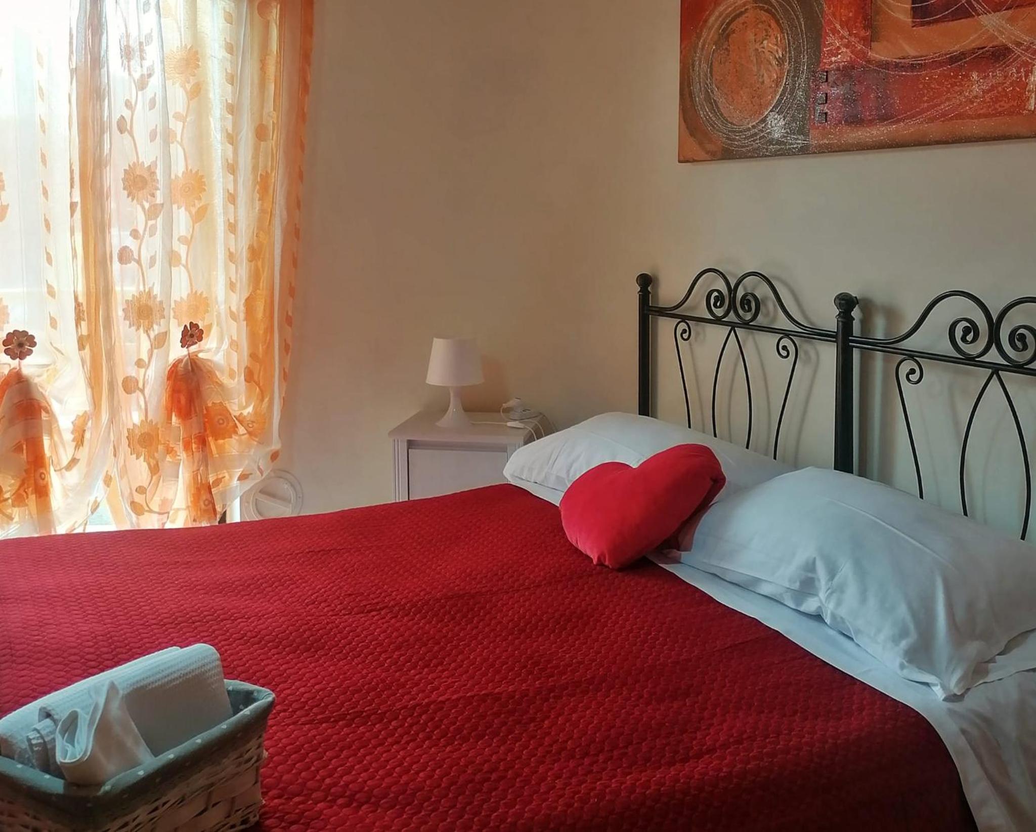 Double Room with Private Bathroom - Photo 7
