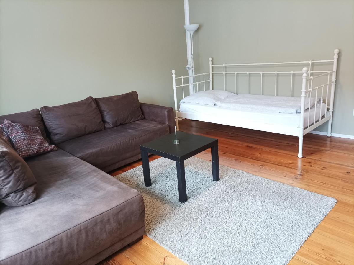 One-Bedroom Apartment photo 2