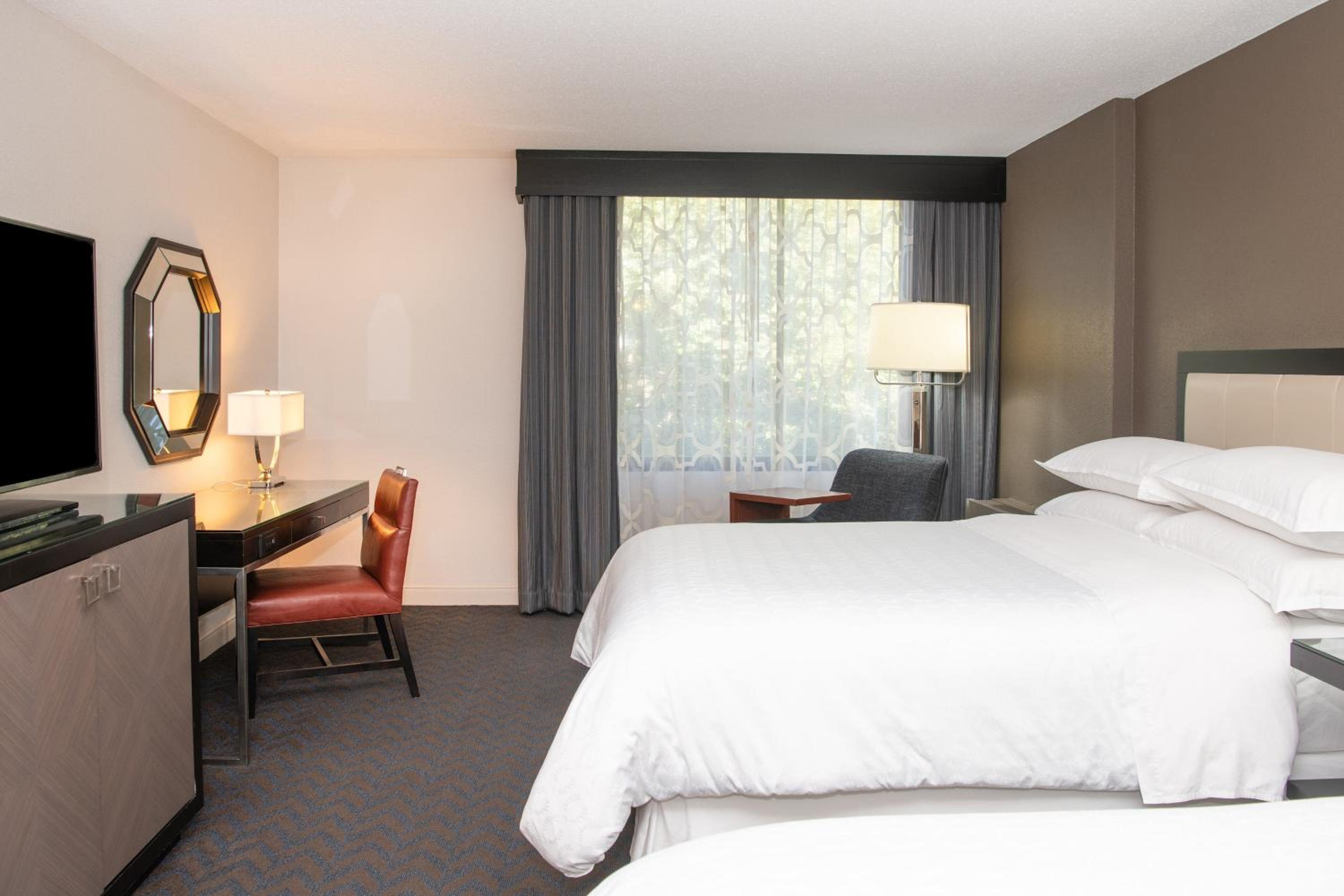 Traditional 2 Beds, Guest room, 2 Double - Photo 4