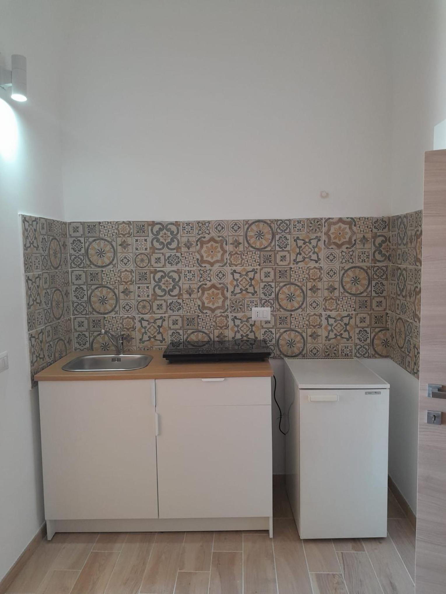 One-Bedroom House photo 3