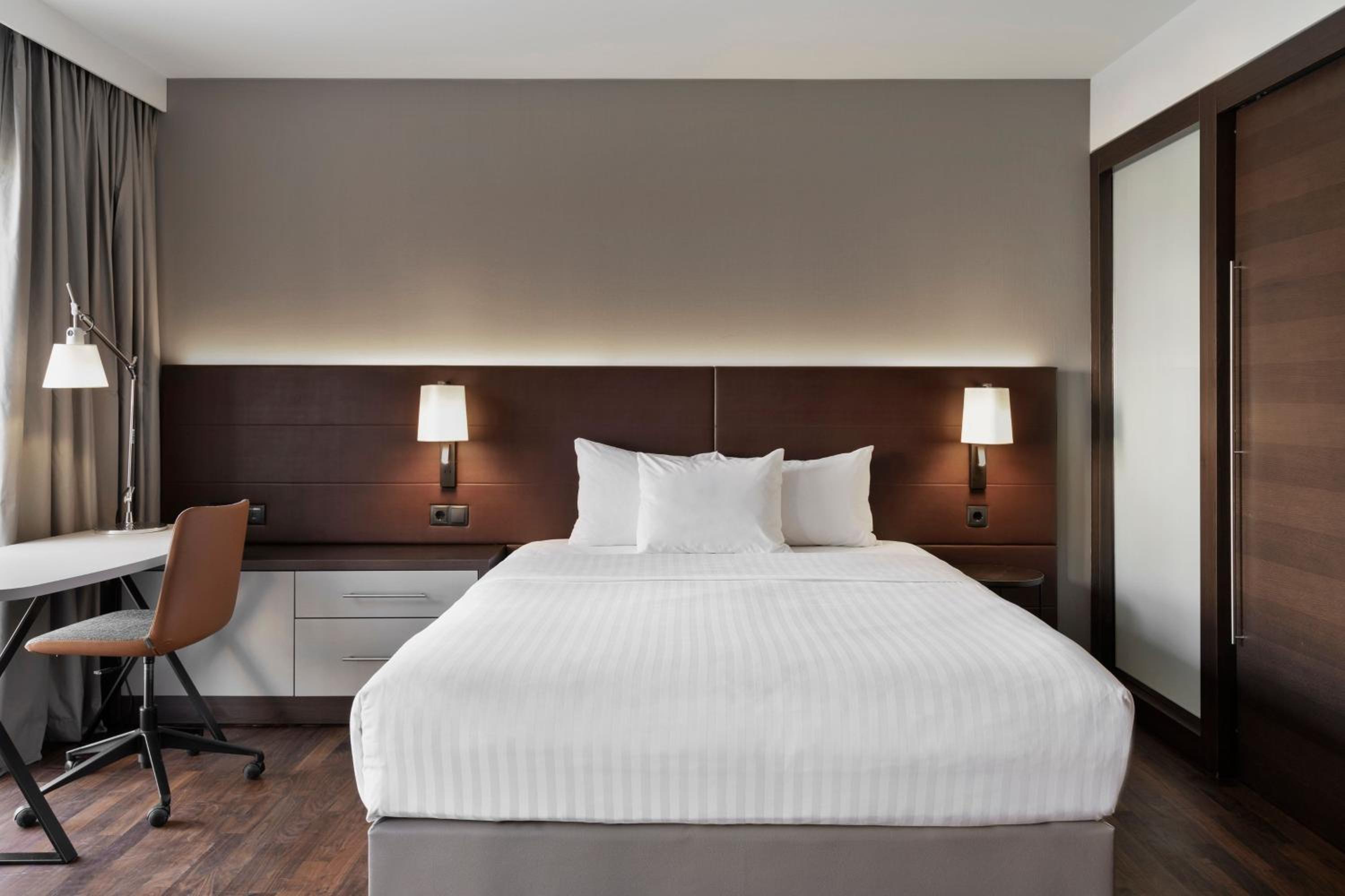 Available room