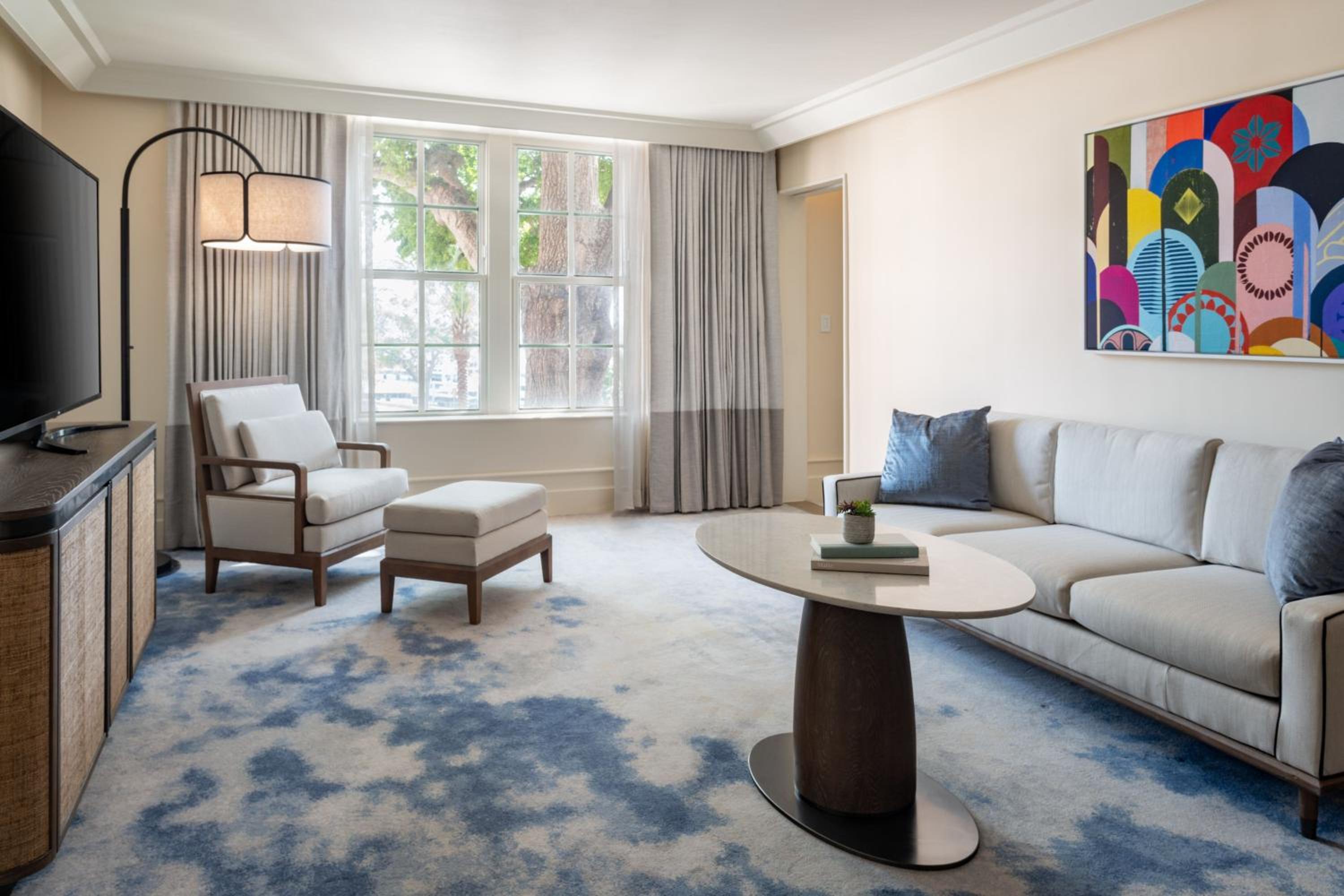 One-Bedroom Chairman King Suite  - Photo 3
