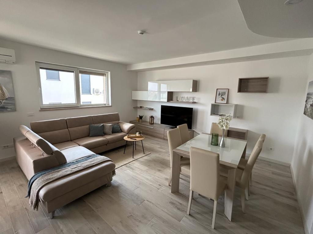 Penthouse Apartment photo 1