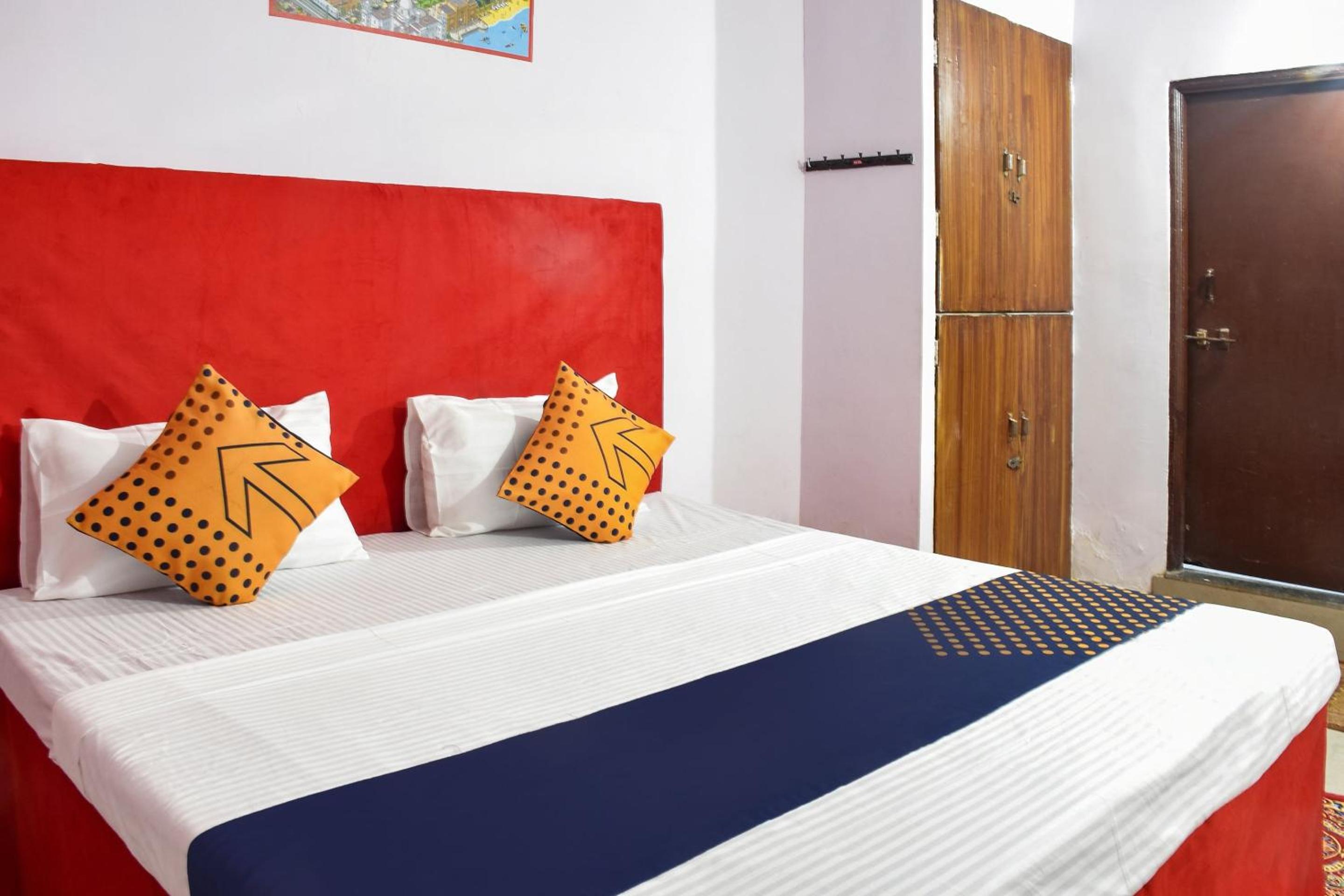 Triple Room With Bathroom photo 2