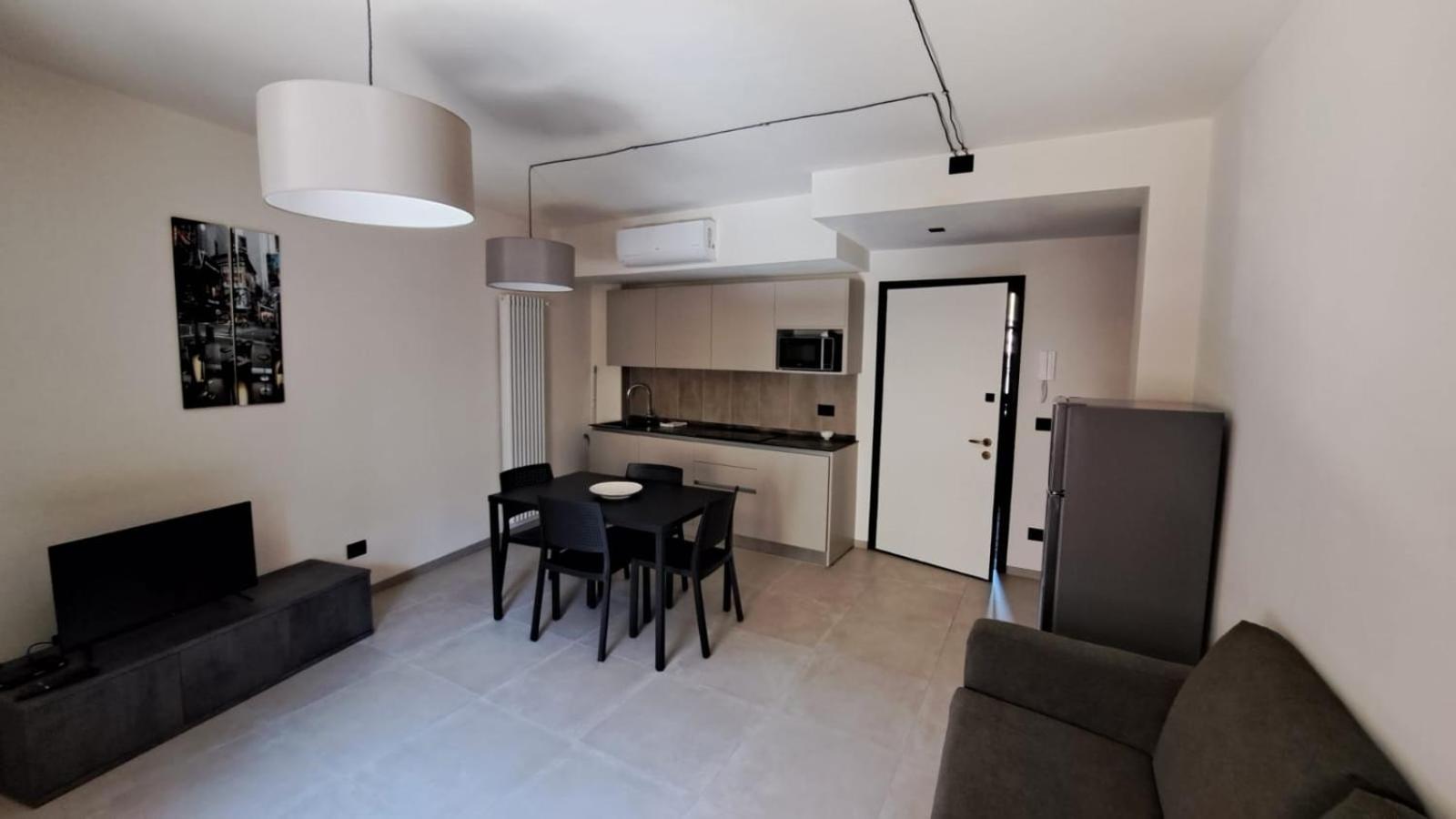 Apartment - Split Level