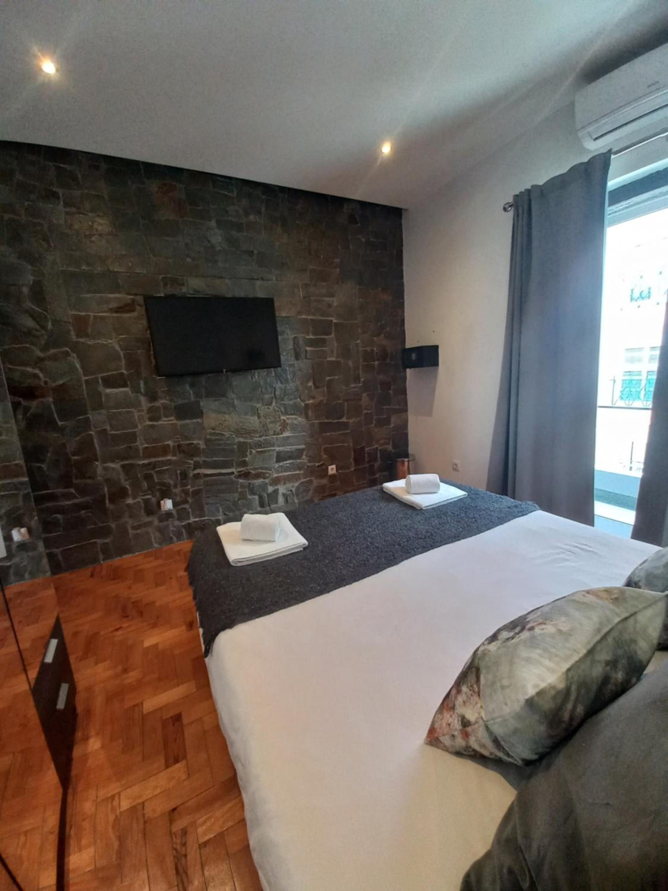 Standard Double Room with Shared Bathroom photo 3
