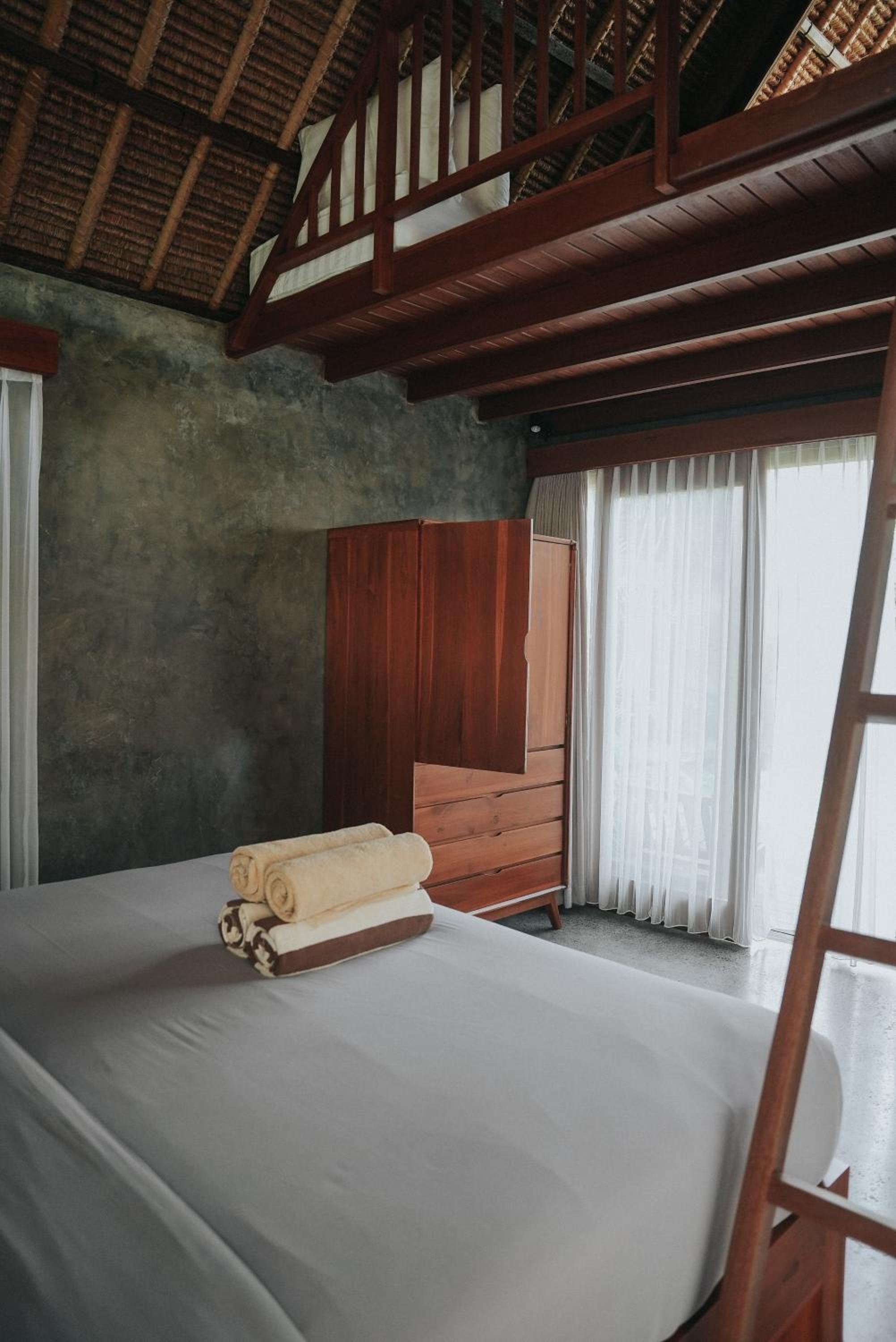 Double Room with Private Bathroom - Photo 5
