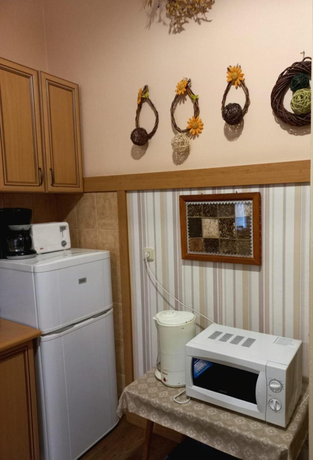 One-Bedroom Apartment - Photo 22