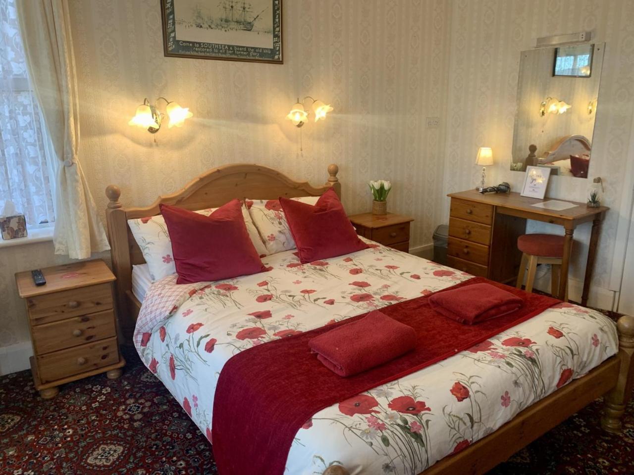 Deluxe Triple Room - Photo 1