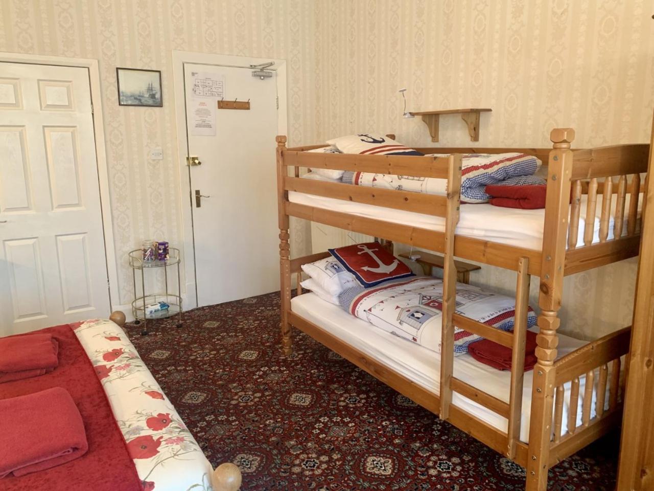Deluxe Triple Room - Photo 3