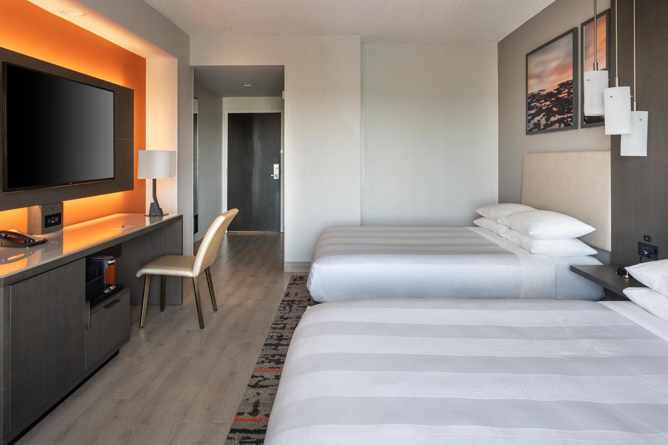 Queen Room with Two Queen Beds and Balcony - Photo 2