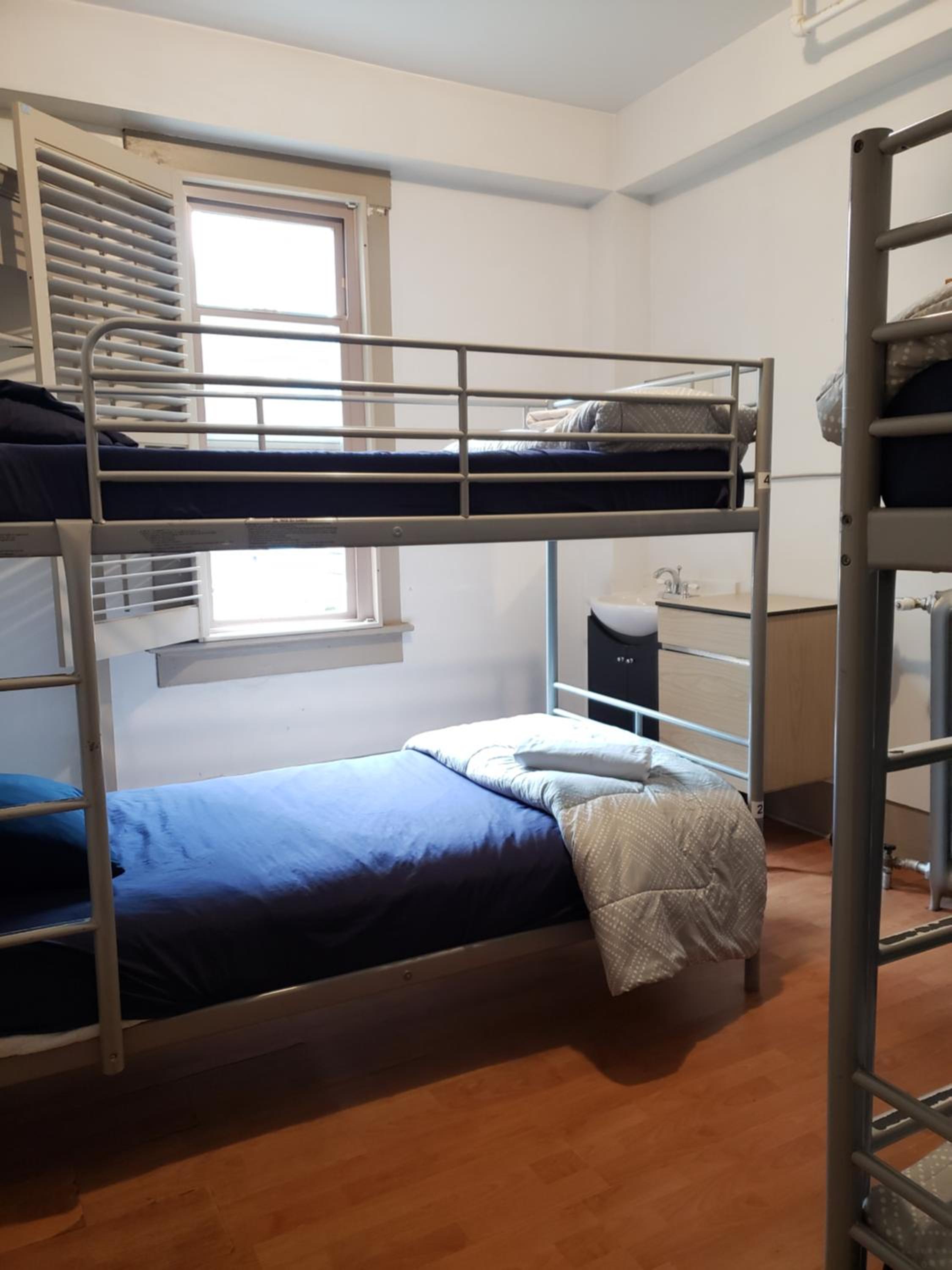 Double Bunk, Quadruple Room with Shared Bathroom photo 2
