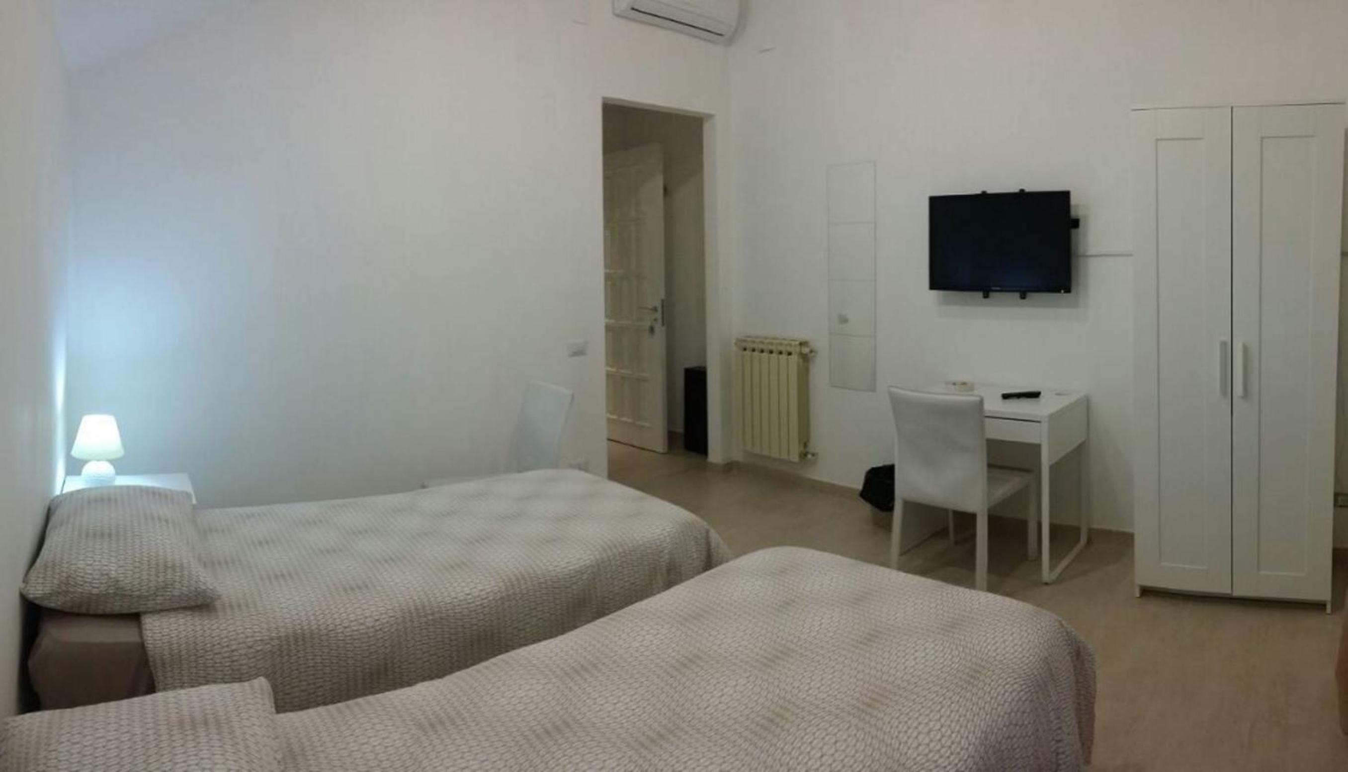 King Room with Garden View photo 3