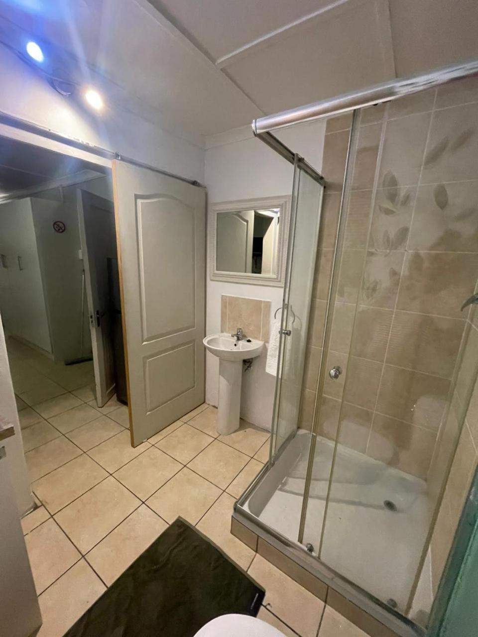 Standard Apartment photo 3