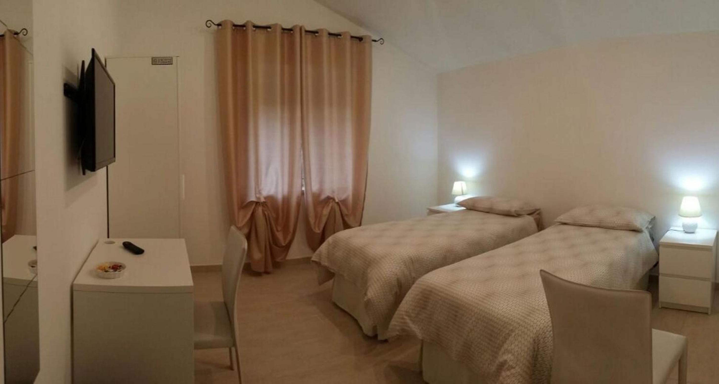 King Room with Garden View photo 3