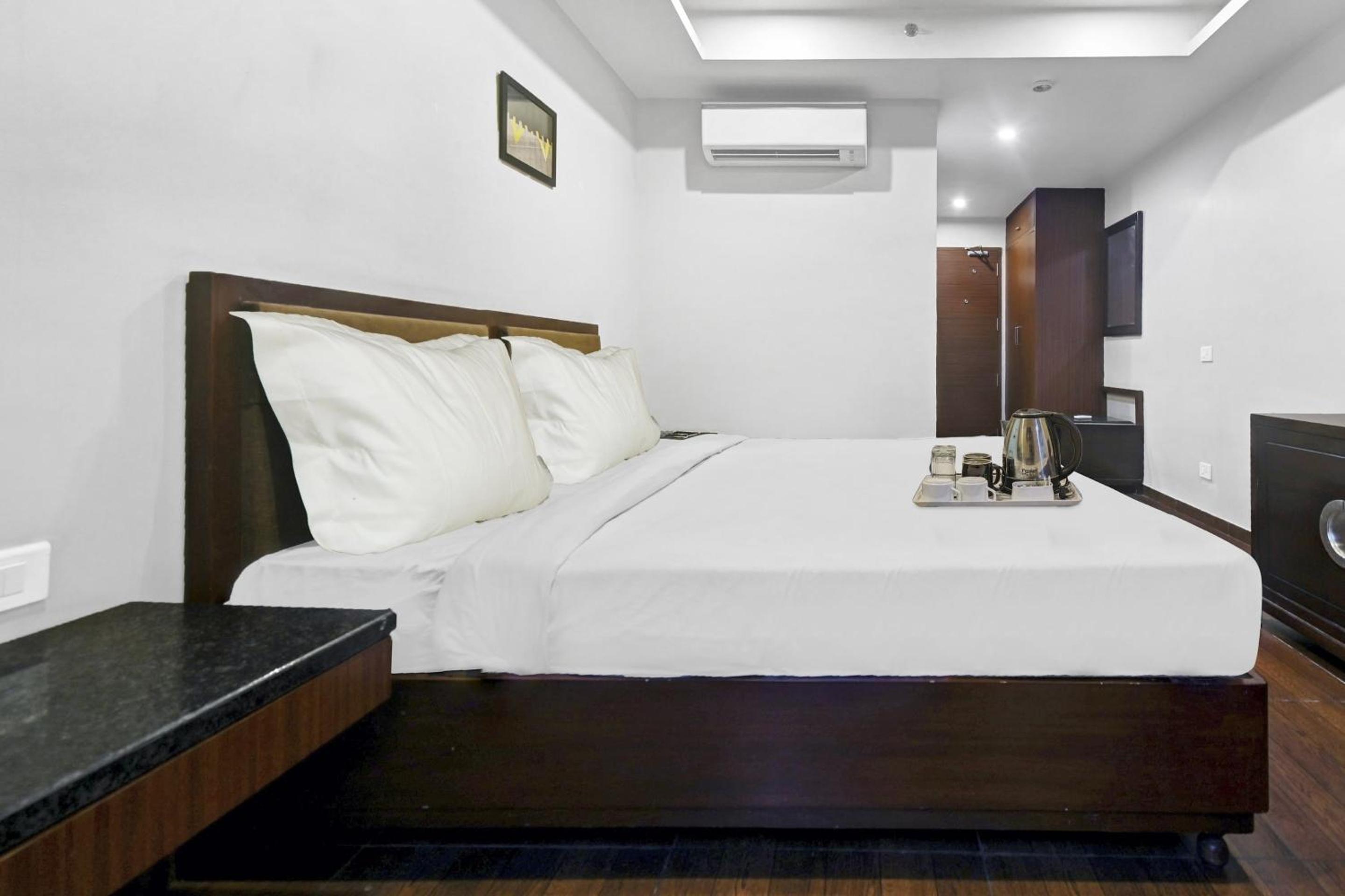 Classic Triple Room - Photo 6