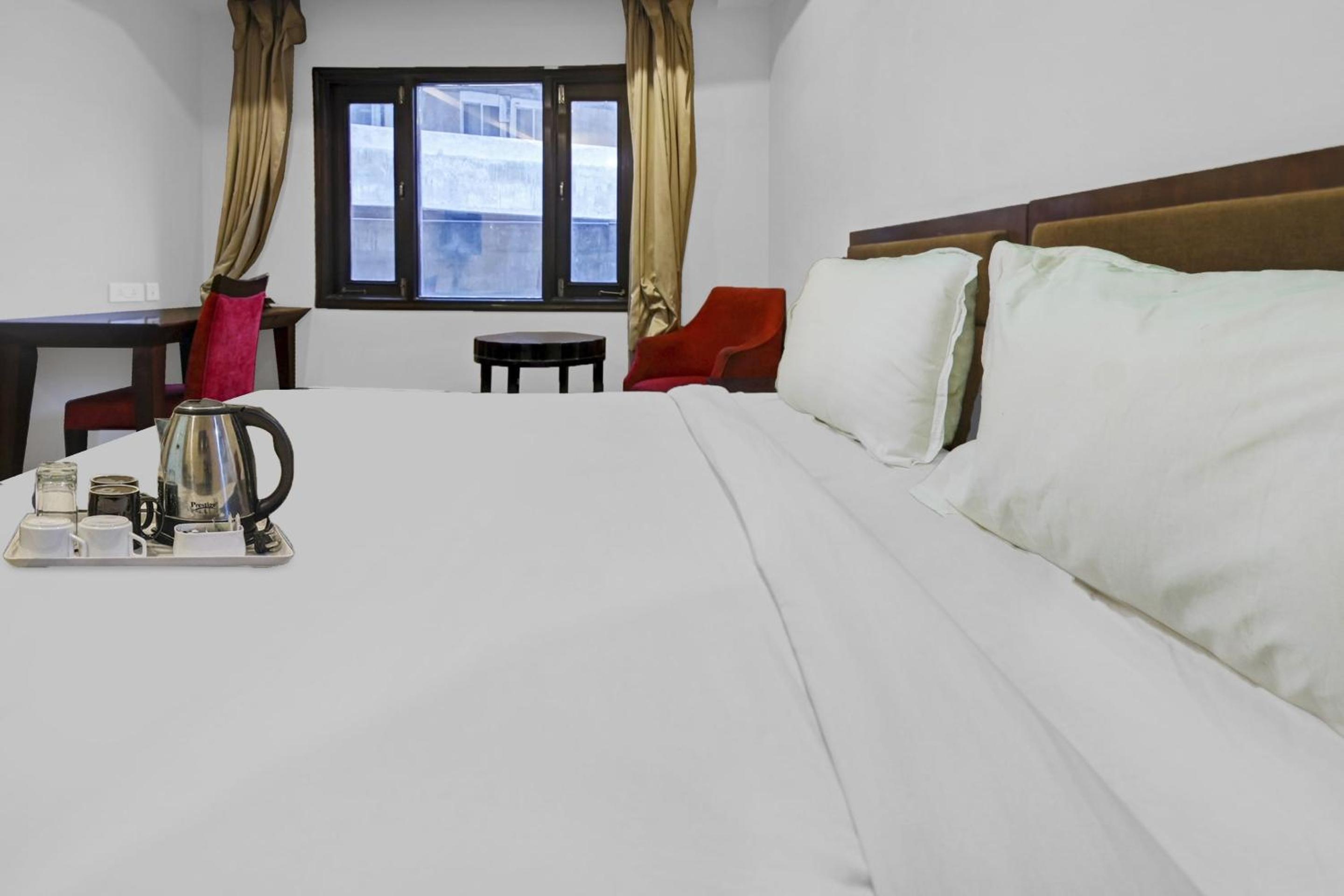 Classic Triple Room - Photo 2