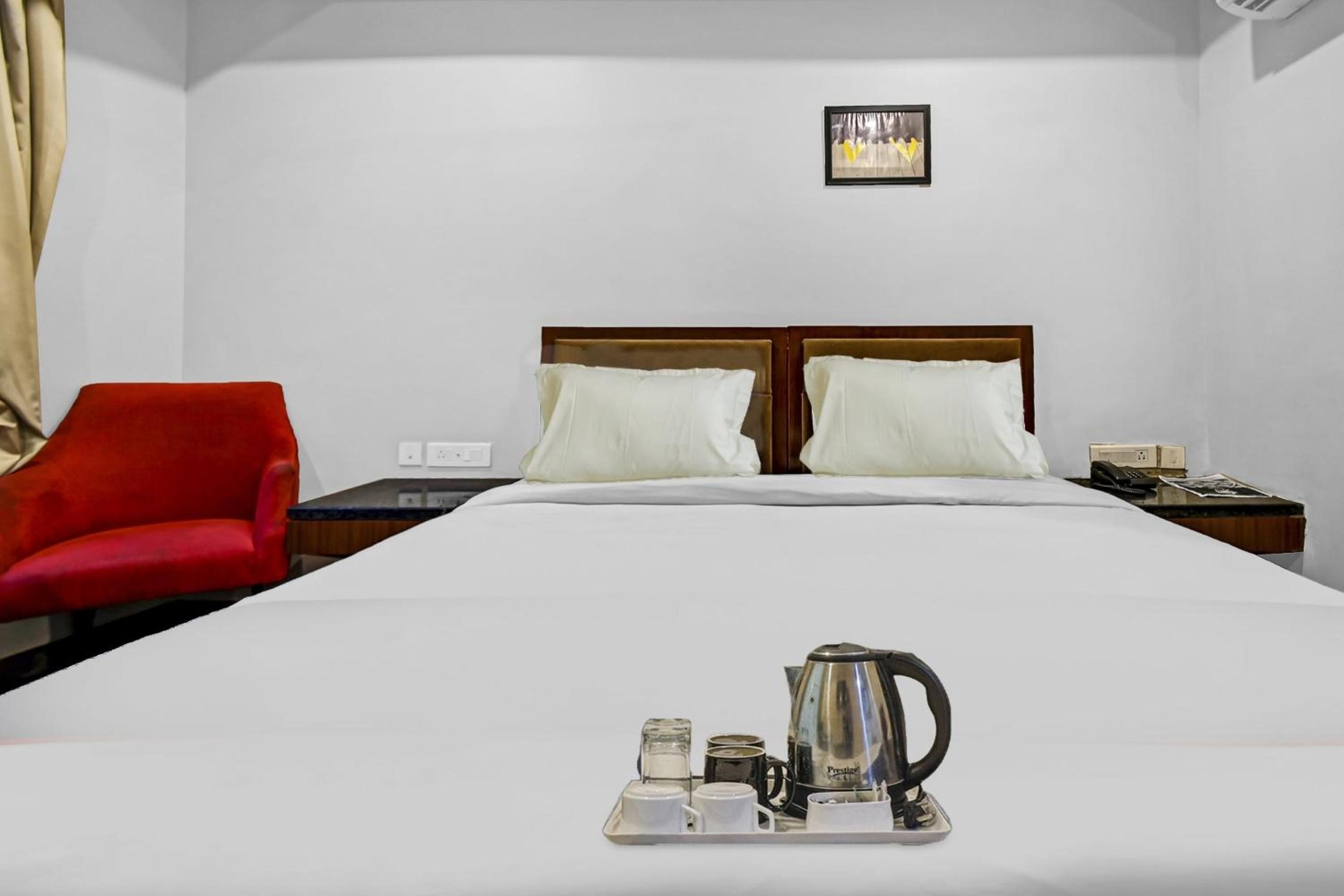 Classic Triple Room - Photo 5