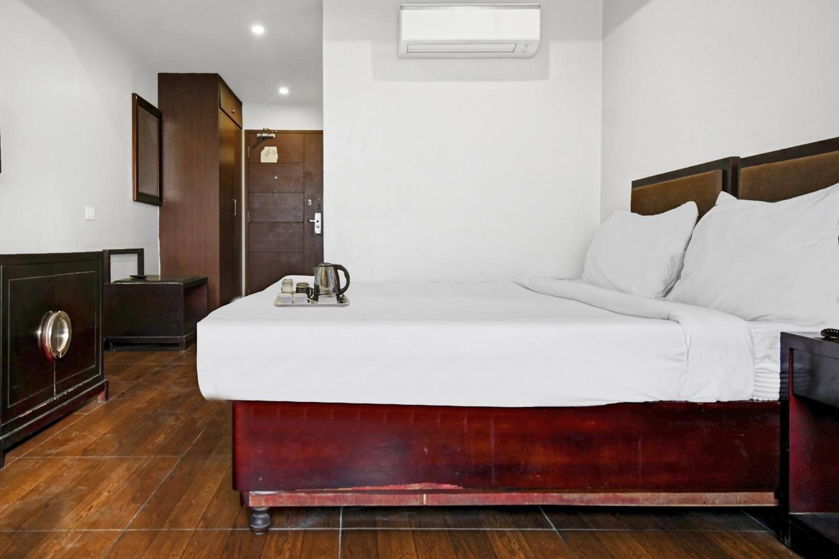 Classic Triple Room - Photo 8