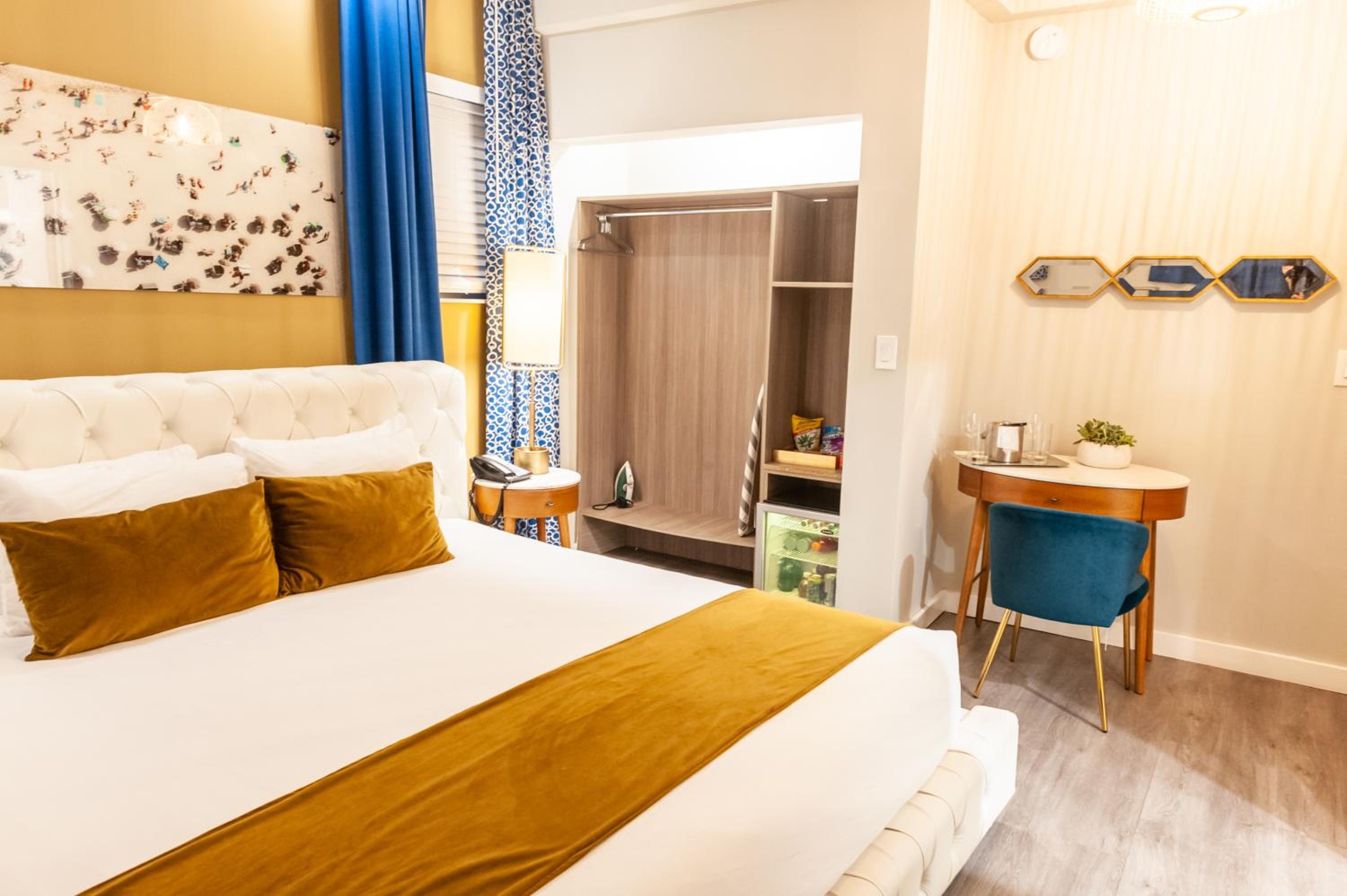 King Bedroom - Photo 26