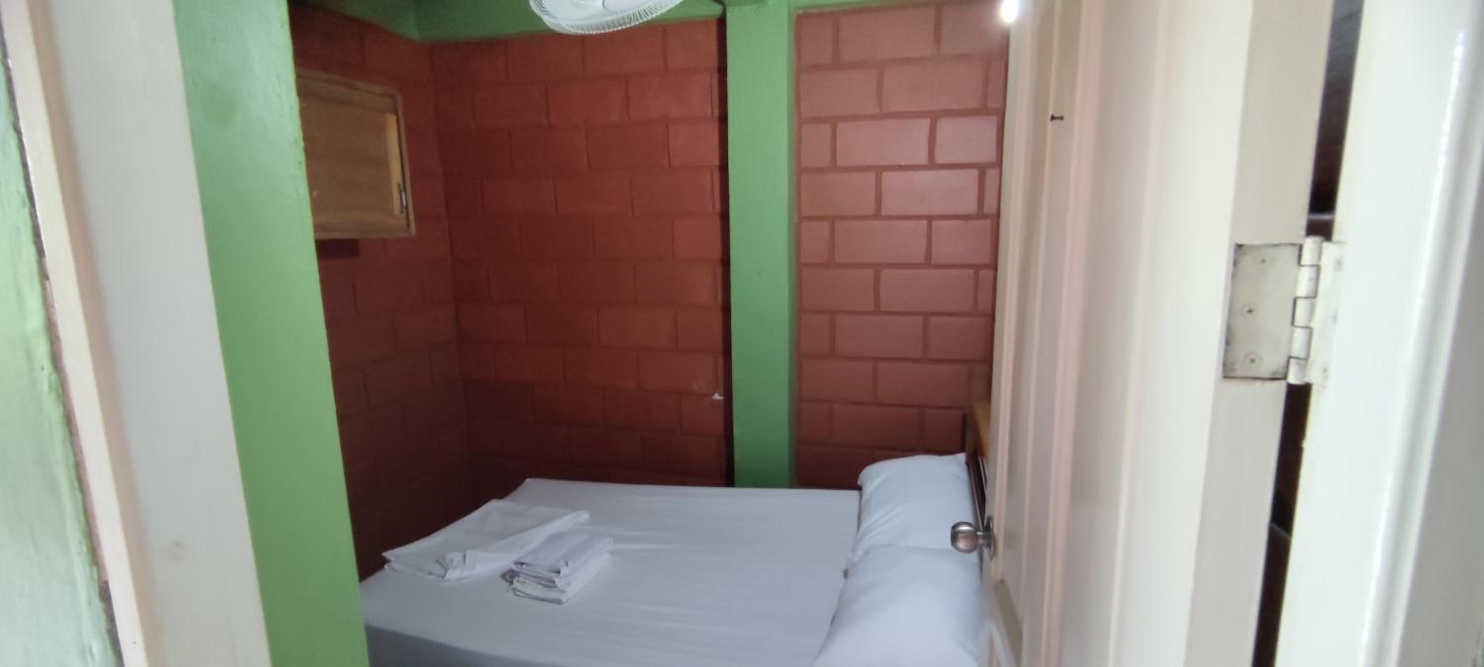 Apartment with Balcony photo 3